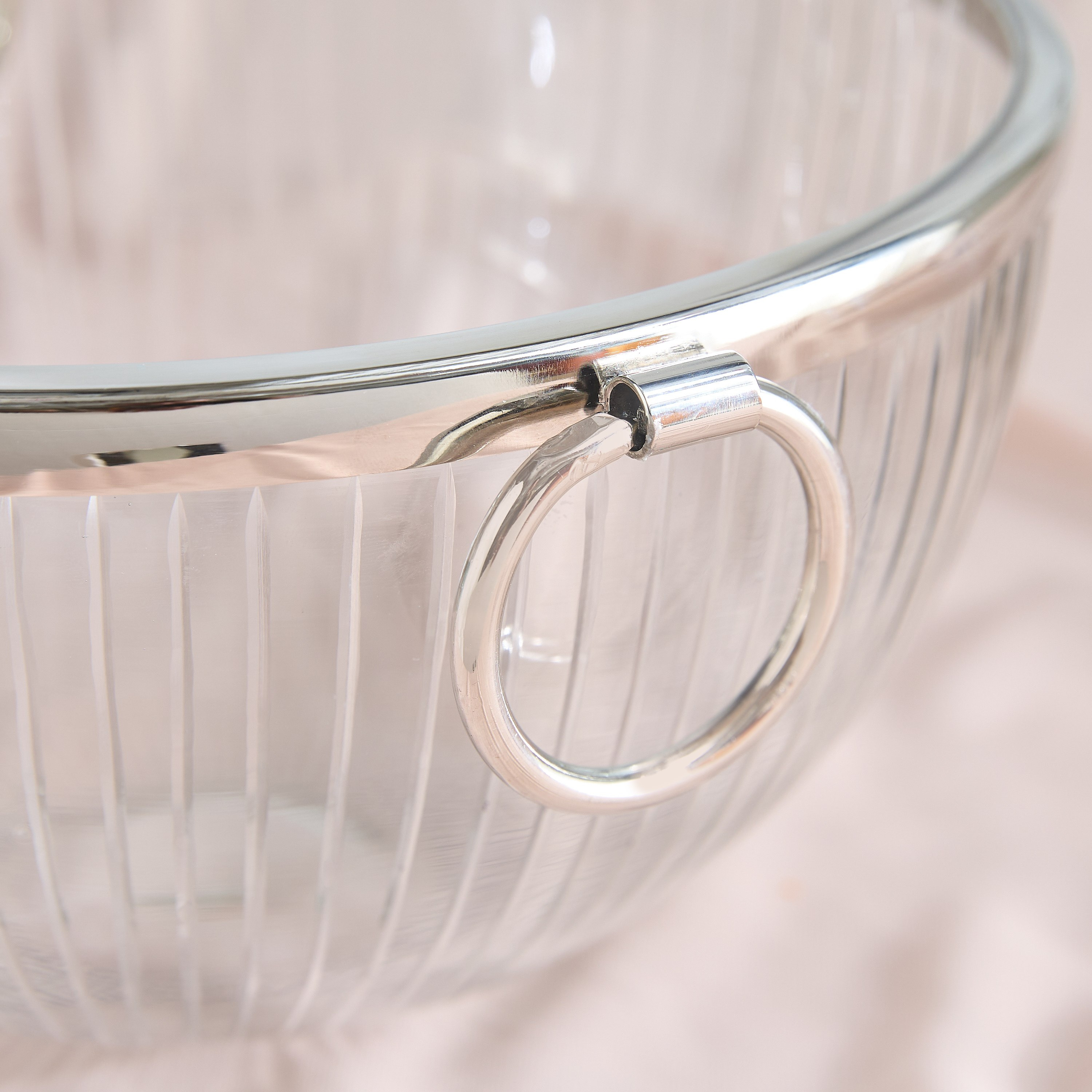 Oriental Glass Bowl with Handles-hbxdecorandfurnishings-tabletop-crockery-image-3