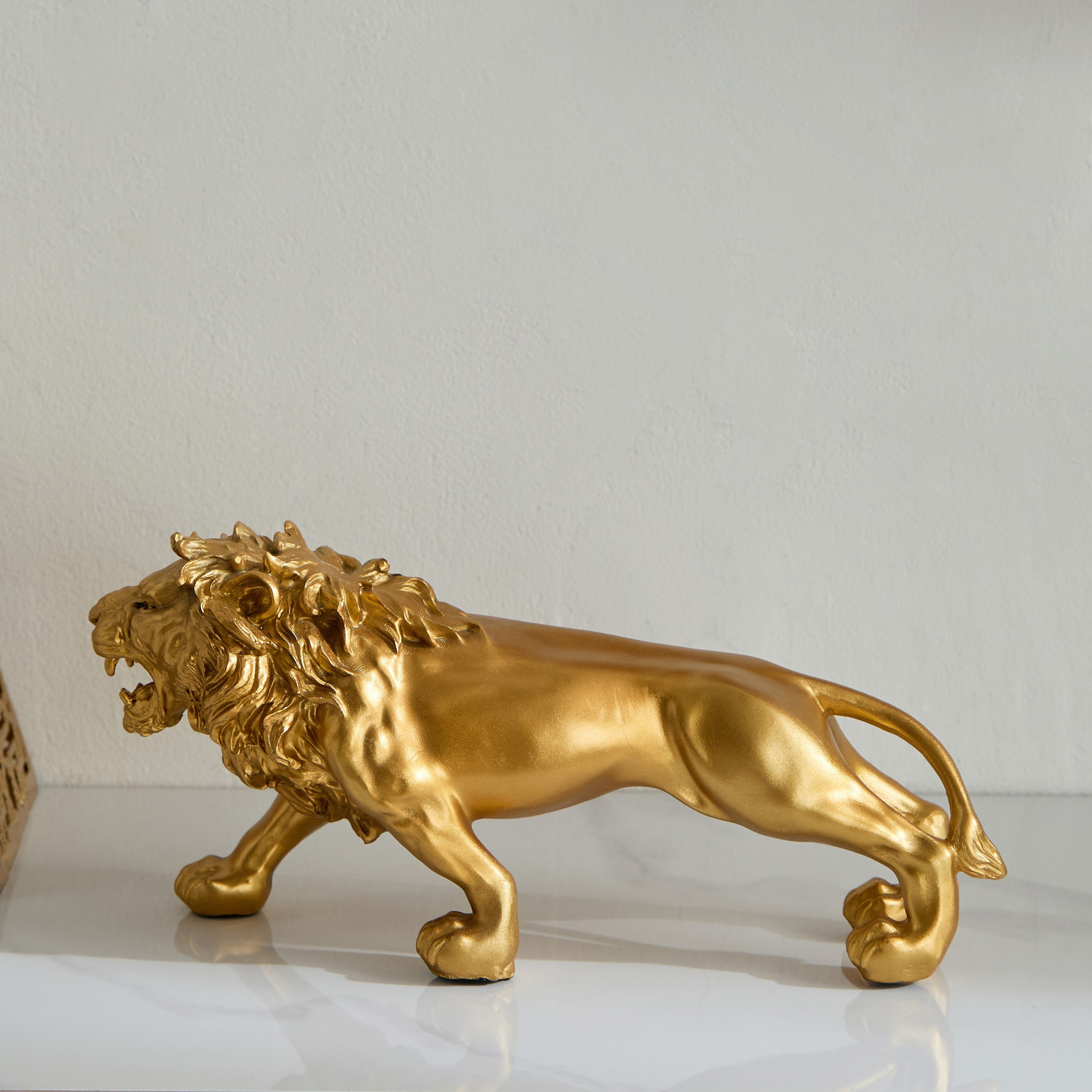 تمثال أسد بولي ريسين من دينما - 32.5x11.2x15 سم-hbxhomeware-homedecor-figurinesandornaments-image-2