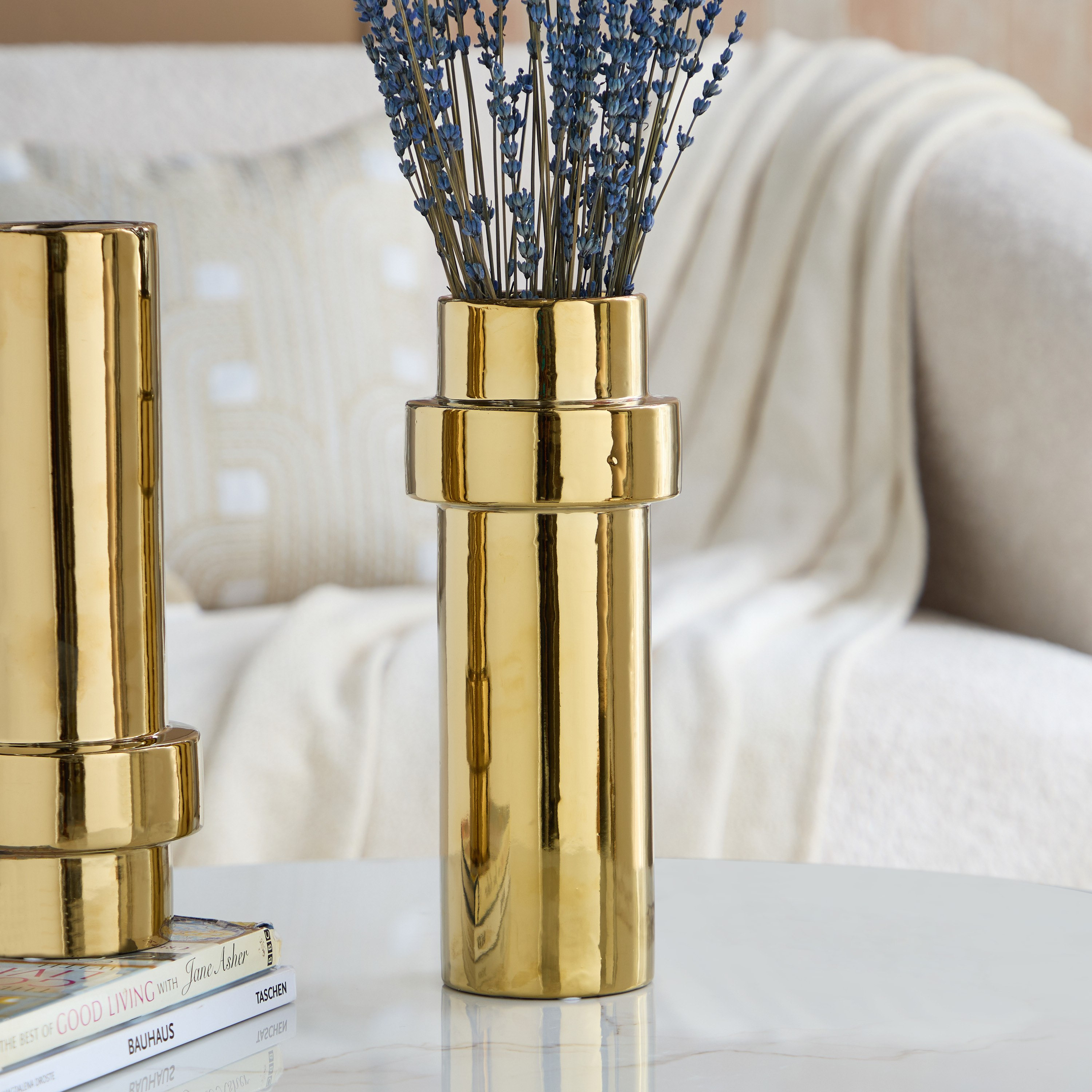 مزهرية سيراميك من تيتاني - 12x12x30 سم-hbxbedroom-decorandaccessories-vases-image-1