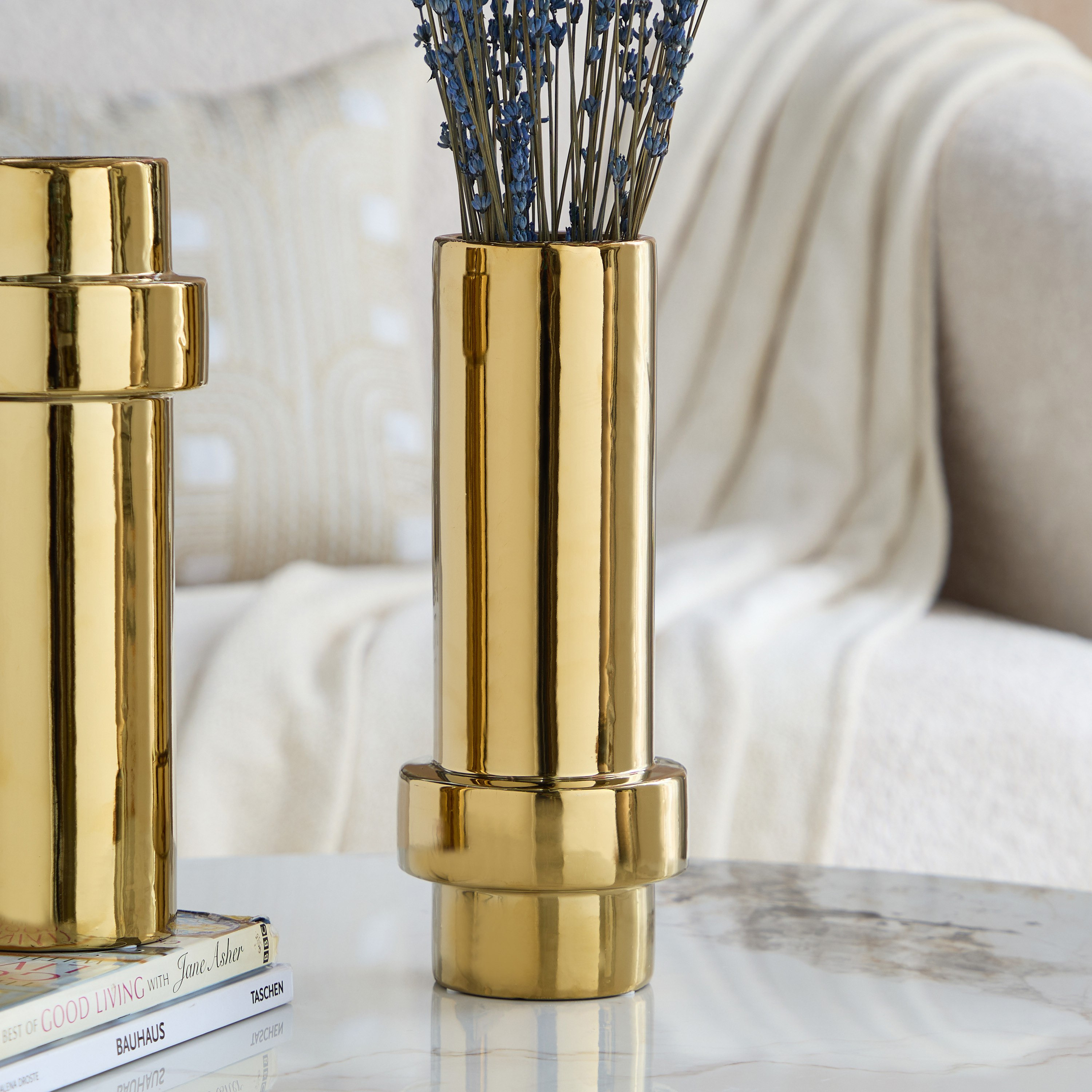 مزهرية سيراميك من تيتاني - 12x12x30 سم-hbxbedroom-decorandaccessories-vases-image-1