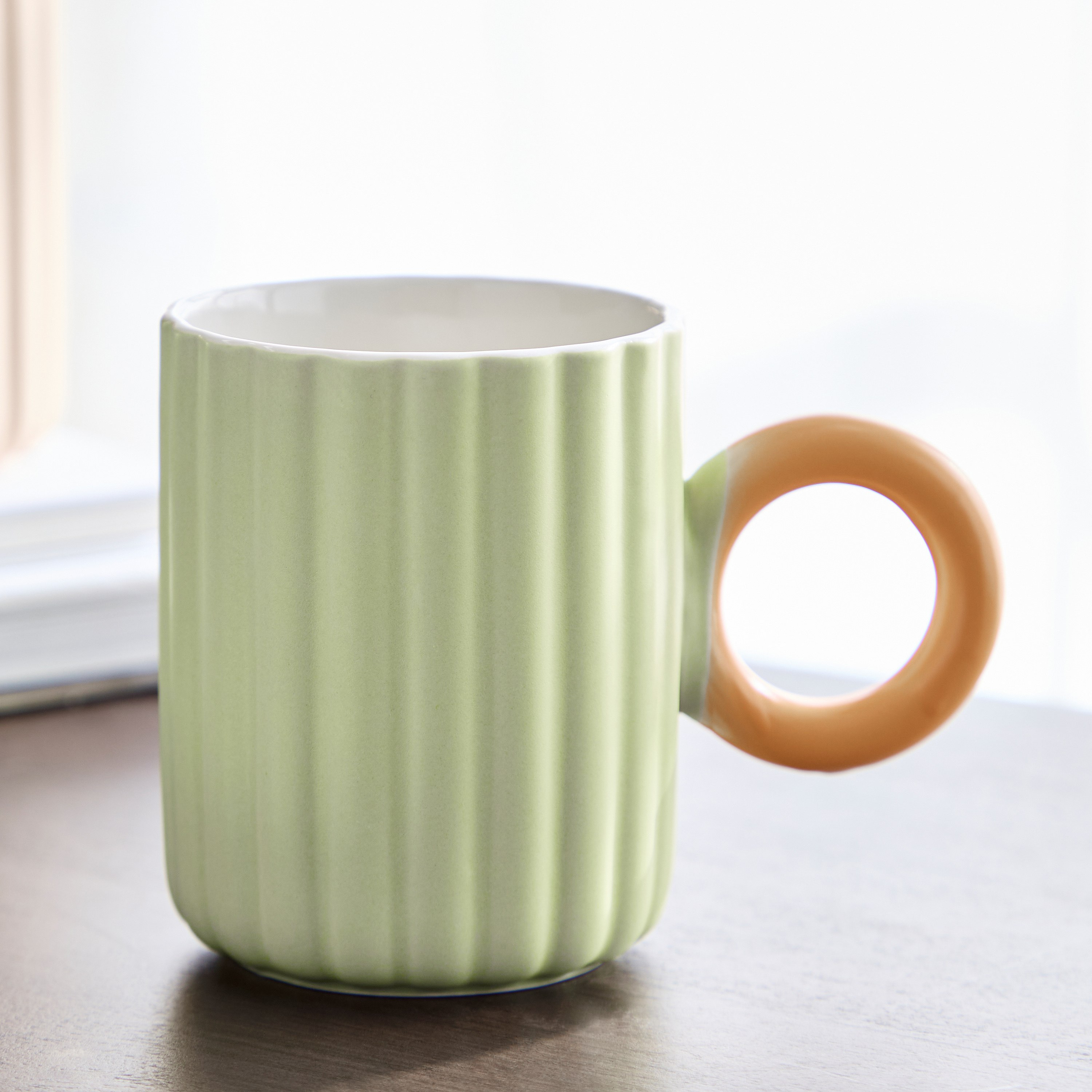مج بمقبض مستدير من تريندي - 400 مل-hbxhomeware-diningandtabletop-coffeeandteasets-image-1