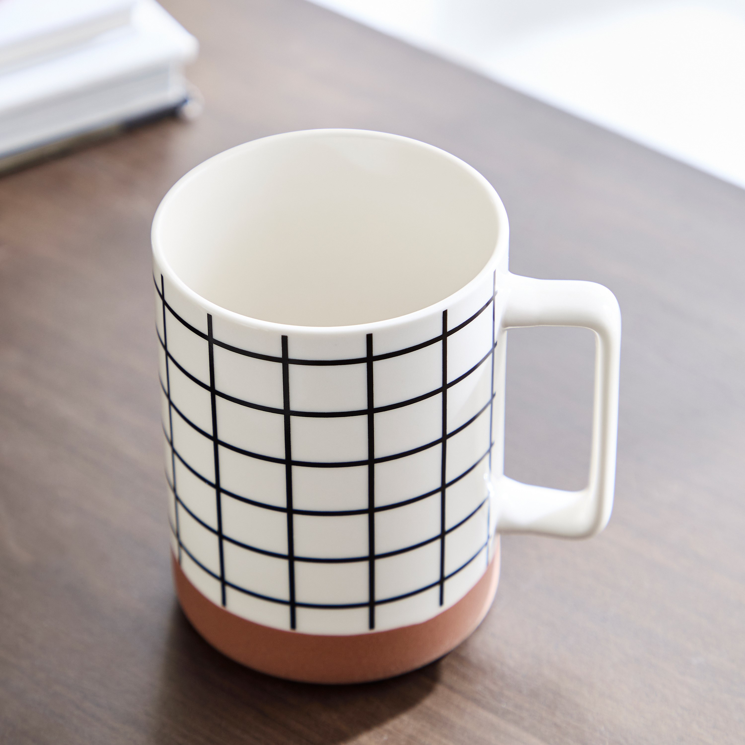 مج مربعات بقاعدة من تريندي - 400 مل-hbxhomeware-diningandtabletop-coffeeandteasets-image-2