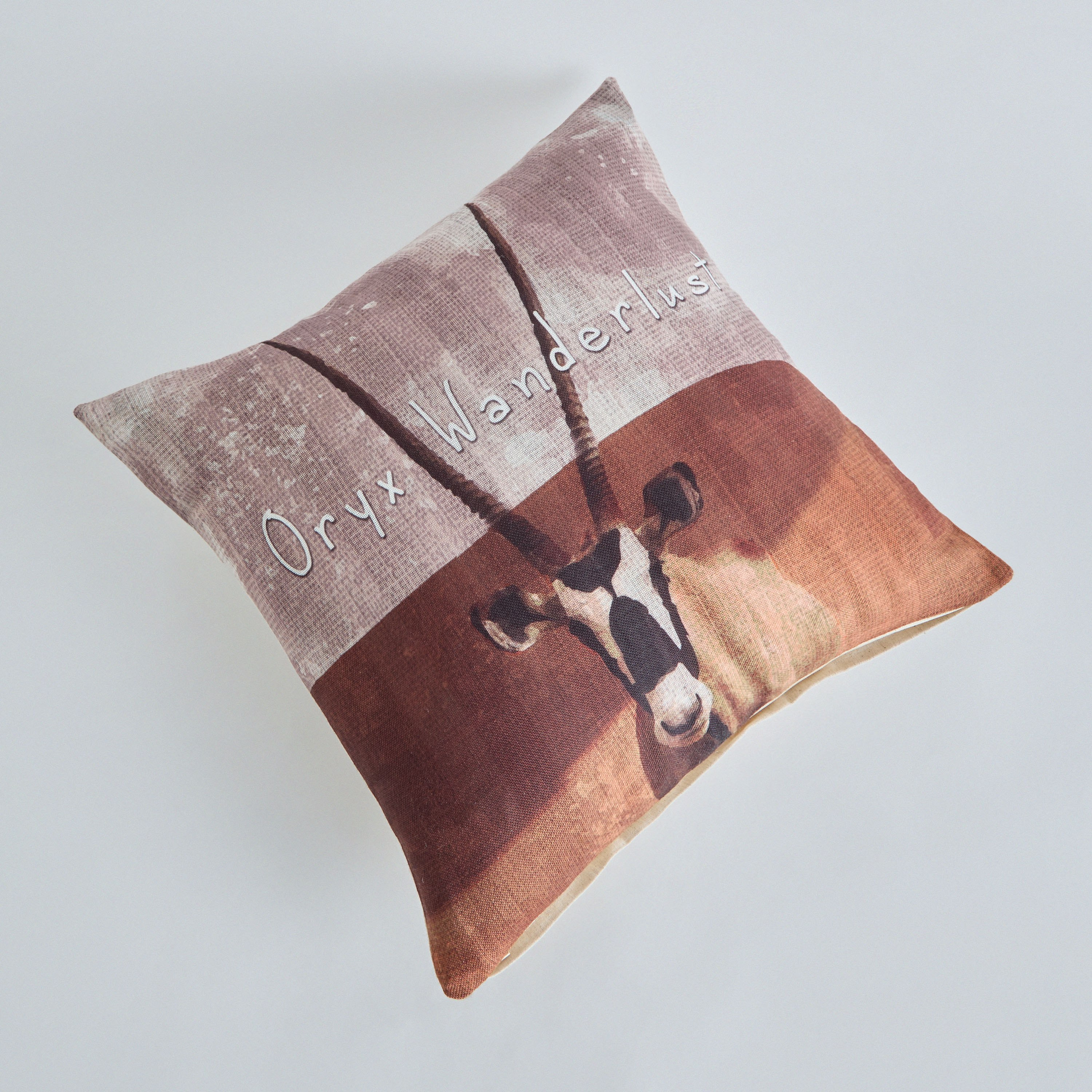 غطاء وسادة بطبعات رقمية للمها من ديزيرت لايف - 45×45 سم-hbxhomeware-cushionsandcovers-cushioncovers-image-4
