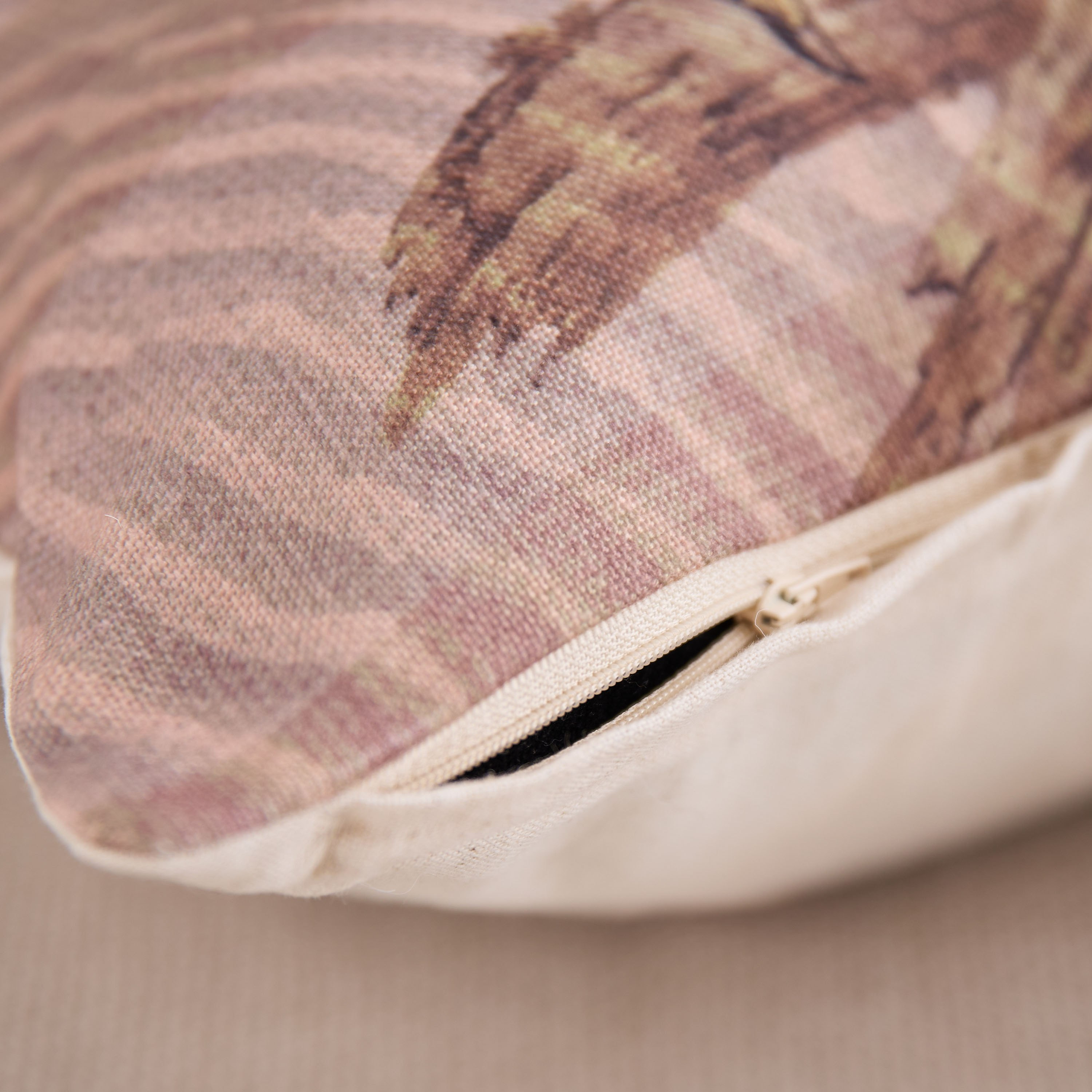 Desert Life Falcon Digital Printed Cushion Cover - 45x45 cm-PROMO_HB_AE_B2G2_011025-image-3