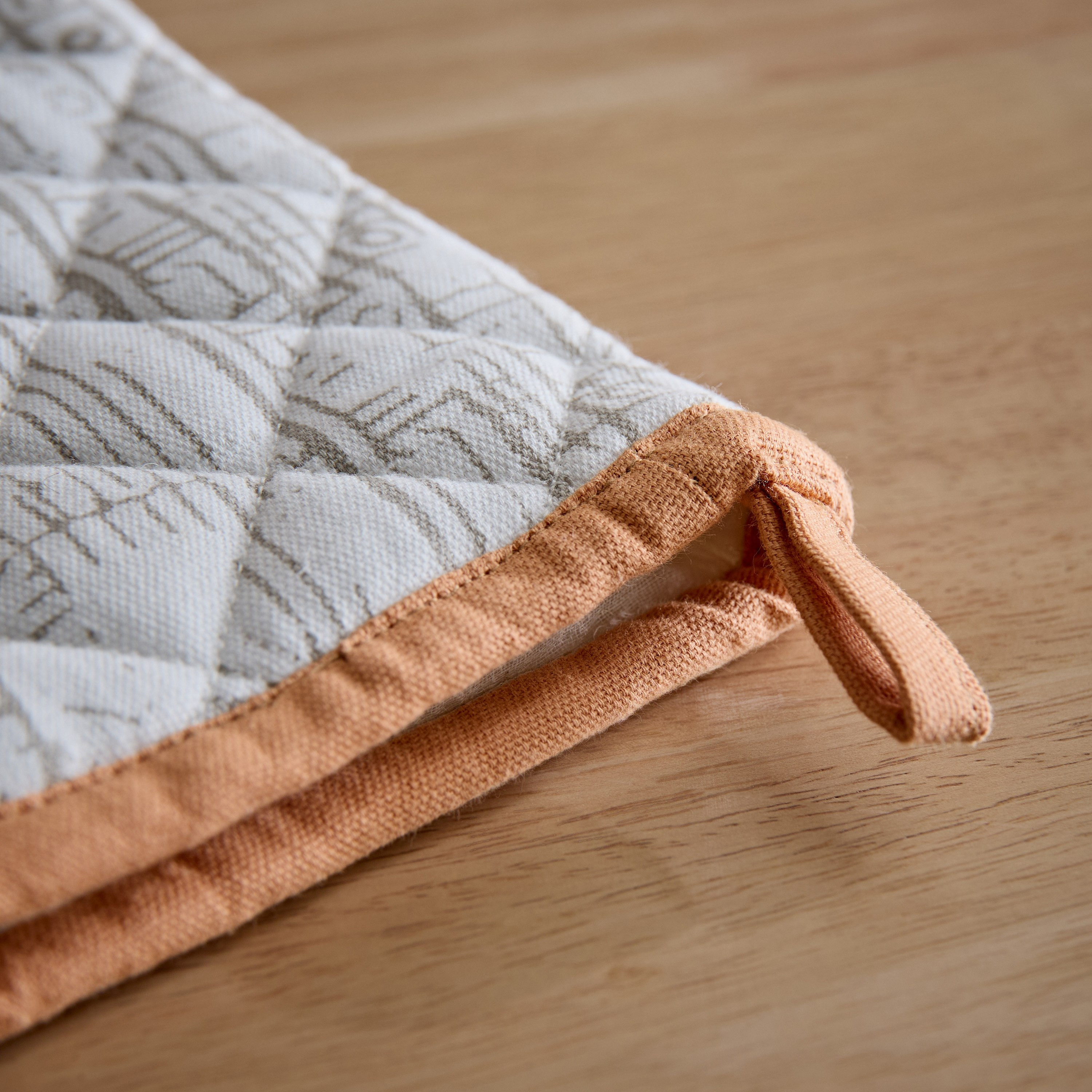 قفاز لوكس من نوماديك - 18×30 سم-hbxhomeware-kitchenware-kitchenlinens-image-4