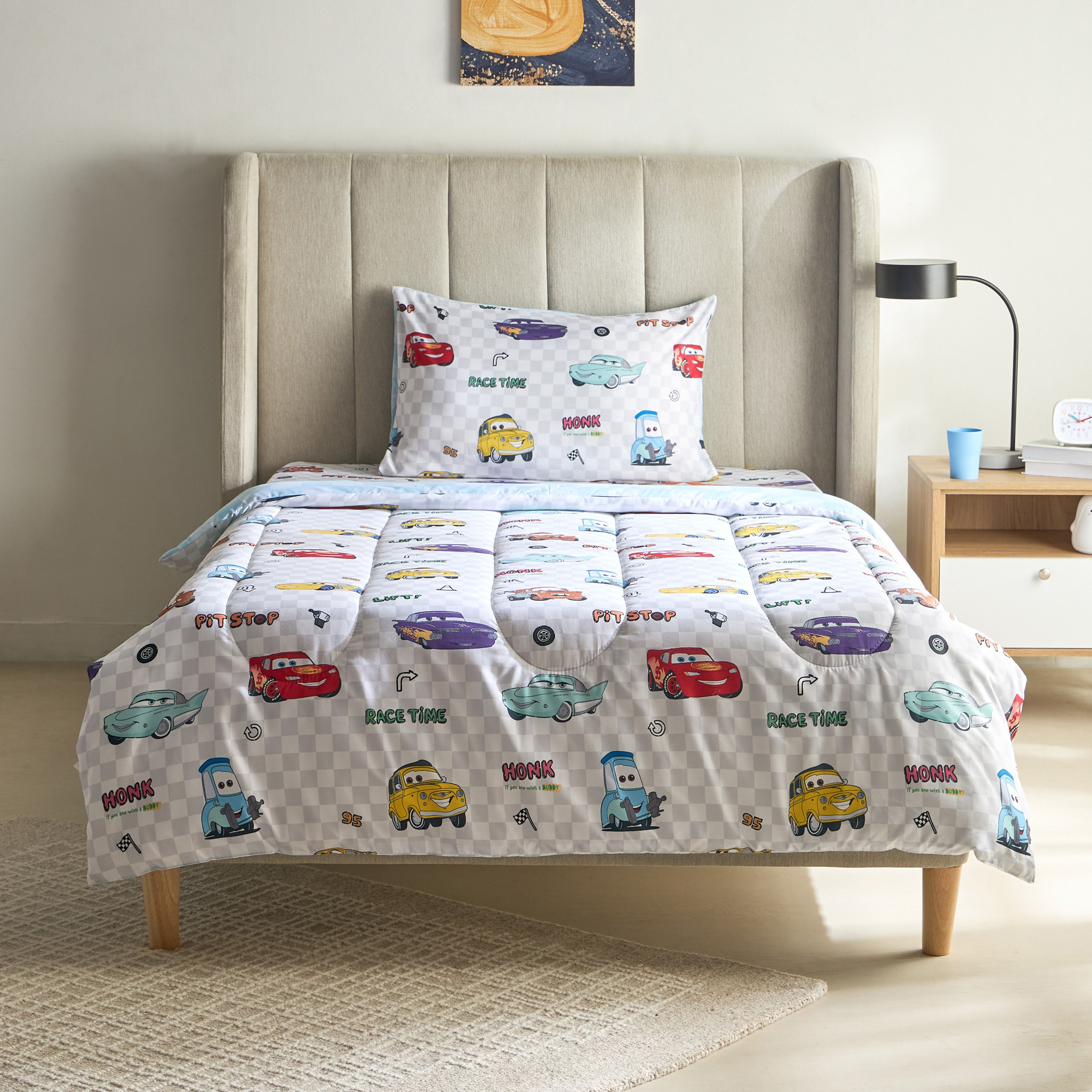 طقم لحاف توين قطعتين بتصميم كارز رادياتير سبرينجز - 160×220 سم-hbxhomeware-hbxbedroom-image-4