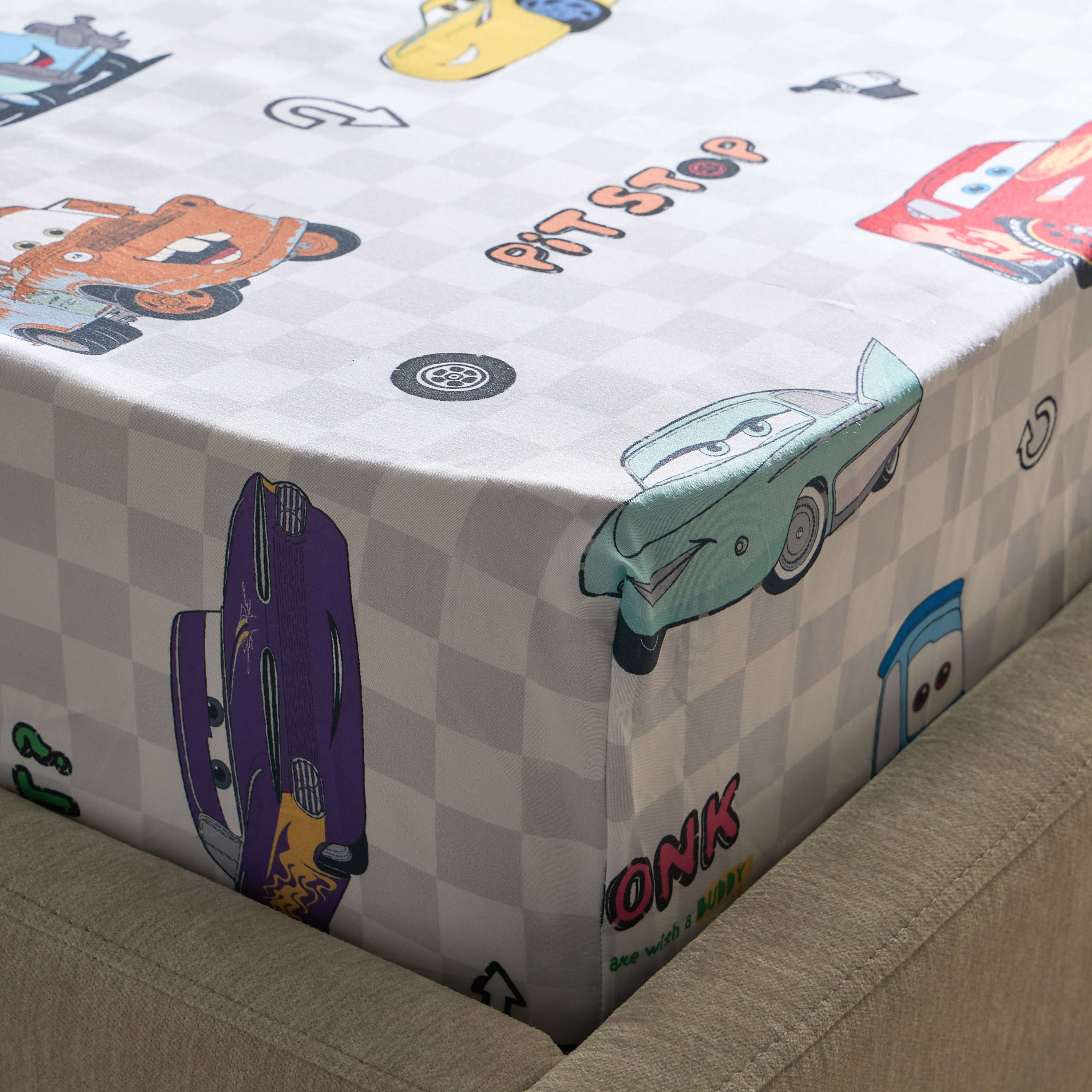 Cars Radiator Springs Twin Fitted Sheet - 120x200+25 cm-hbxhomeware-hbxbedroom-image-4