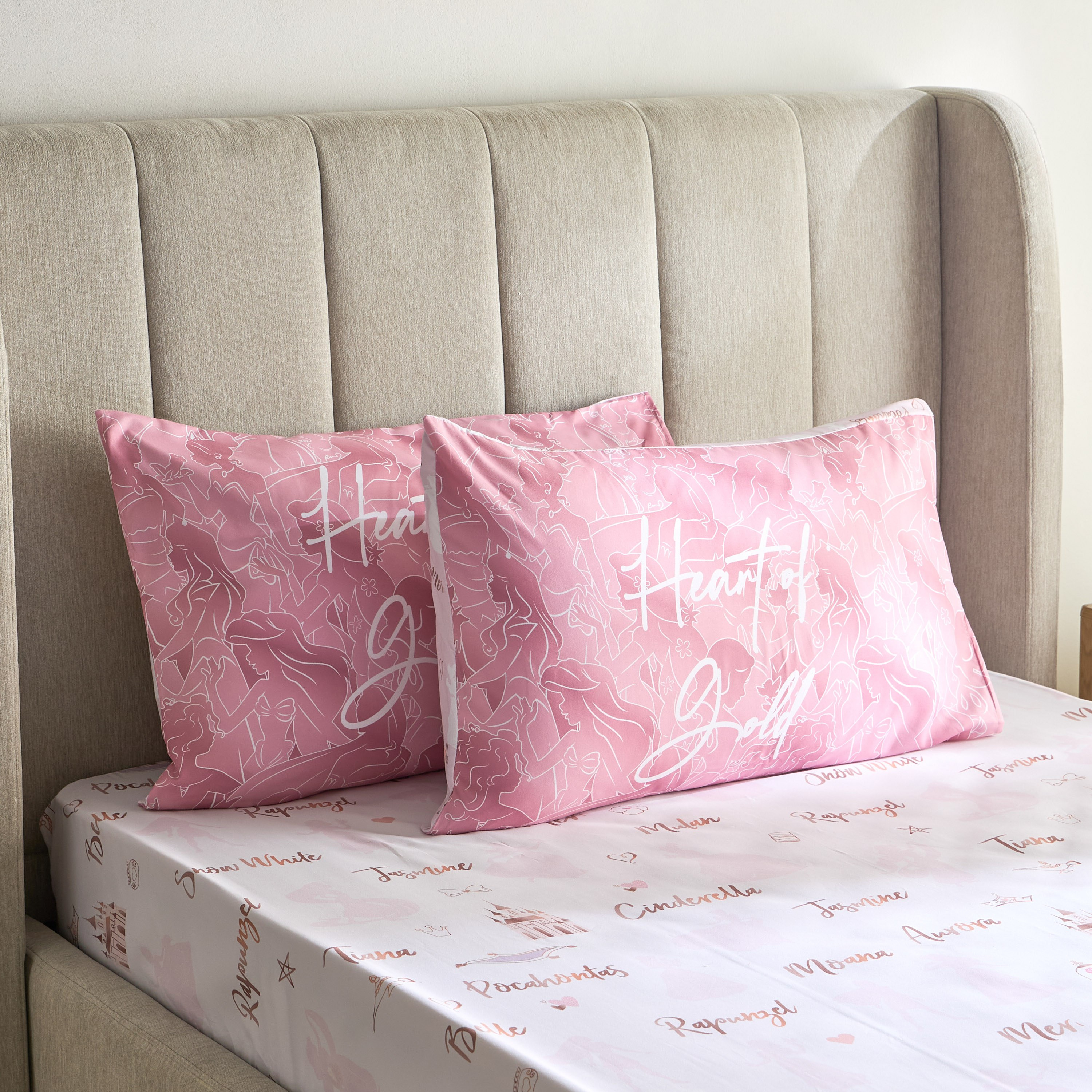 طقم غطاء وسادة قطعتين بطبعات بي ترو من برنسيس - 50×75 سم-hbxhomeware-hbxbedroom-image-1