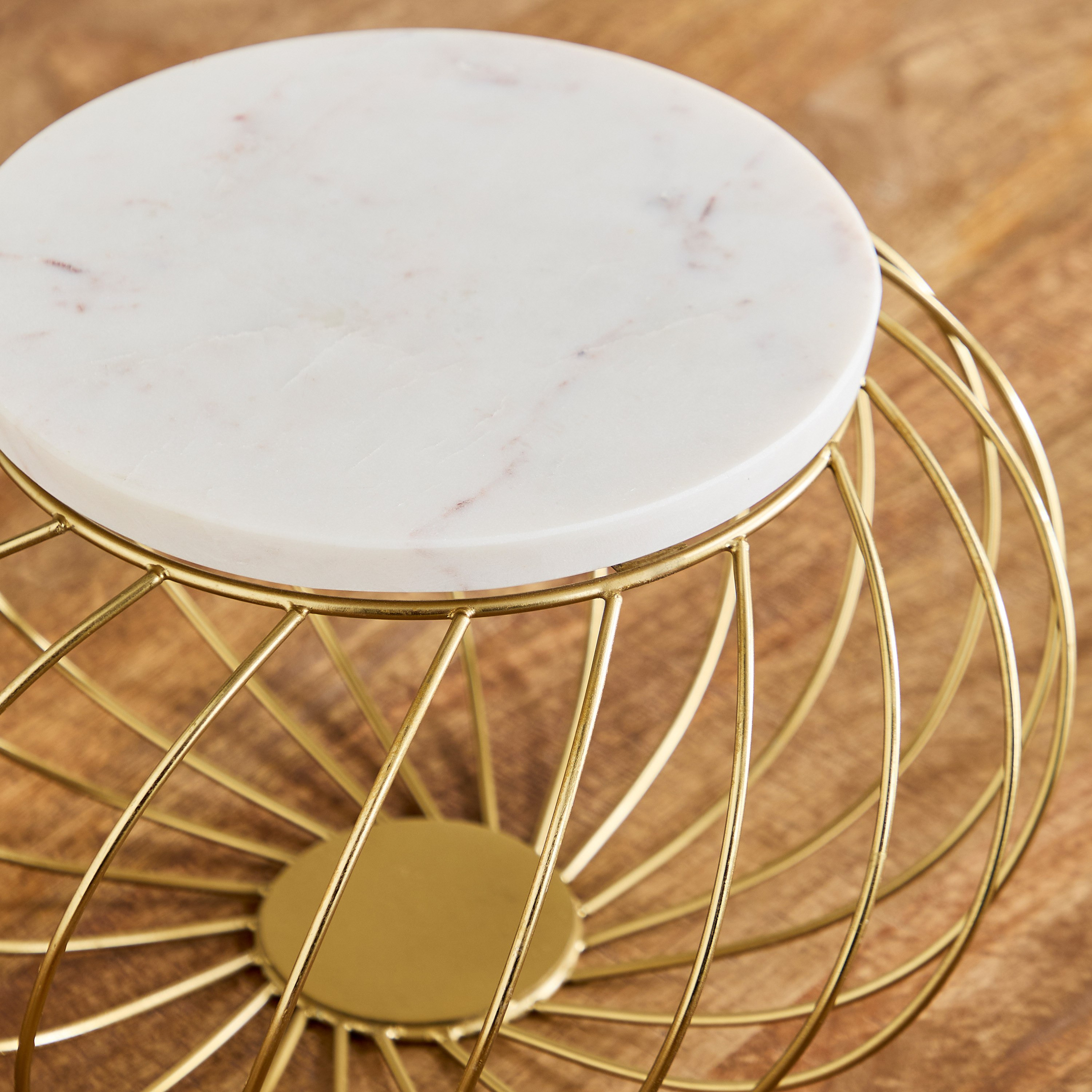 Willow Marble Cake Stand with Metal Stand - 35x35x21 cm-hbxdecorandfurnishings-tabletop-serveware-image-3