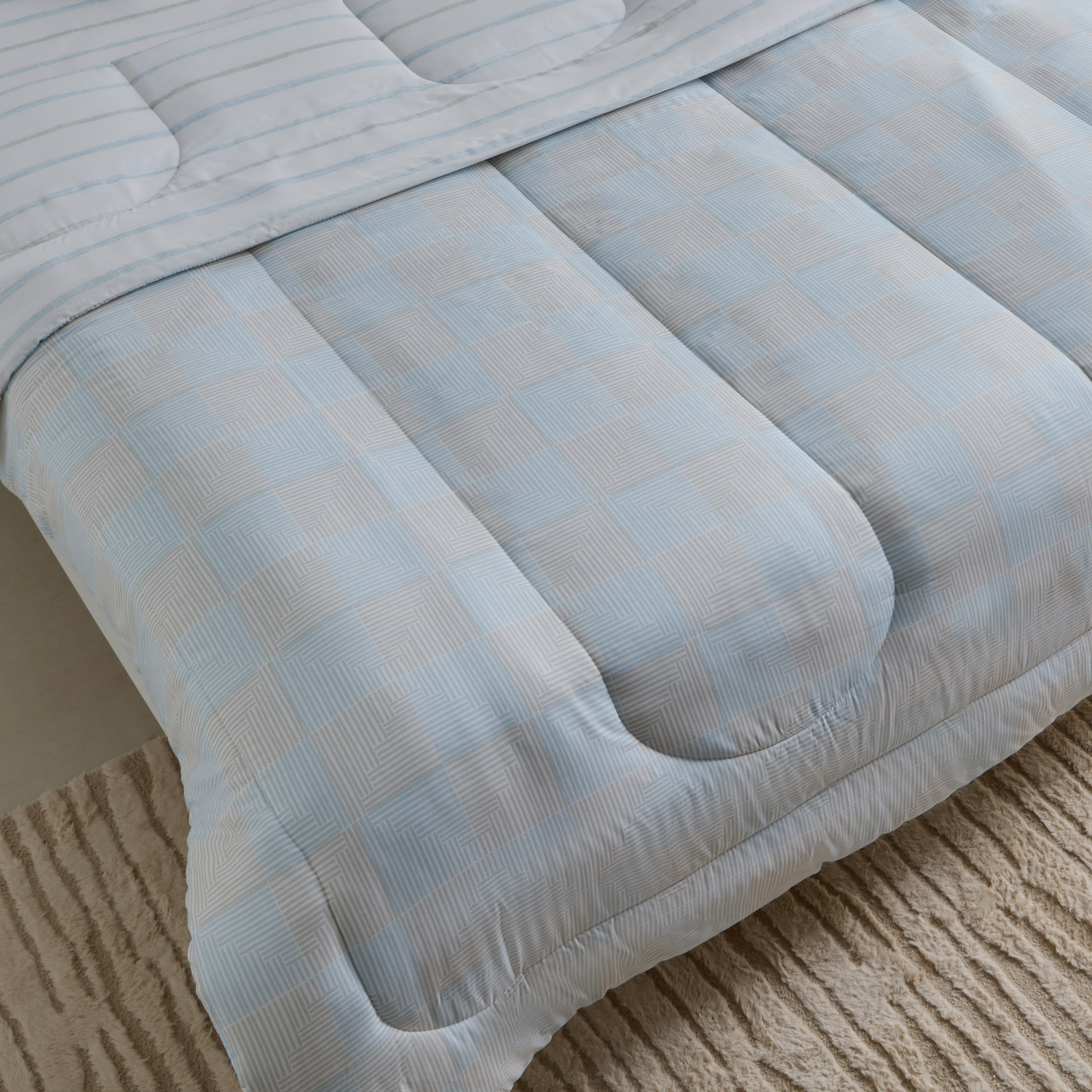 طقم لحاف كينج قطن بطبعات 5 قطع جيسون من أورورا - 220x240 سم-hbxhomeware-hbxbedroom-image-5