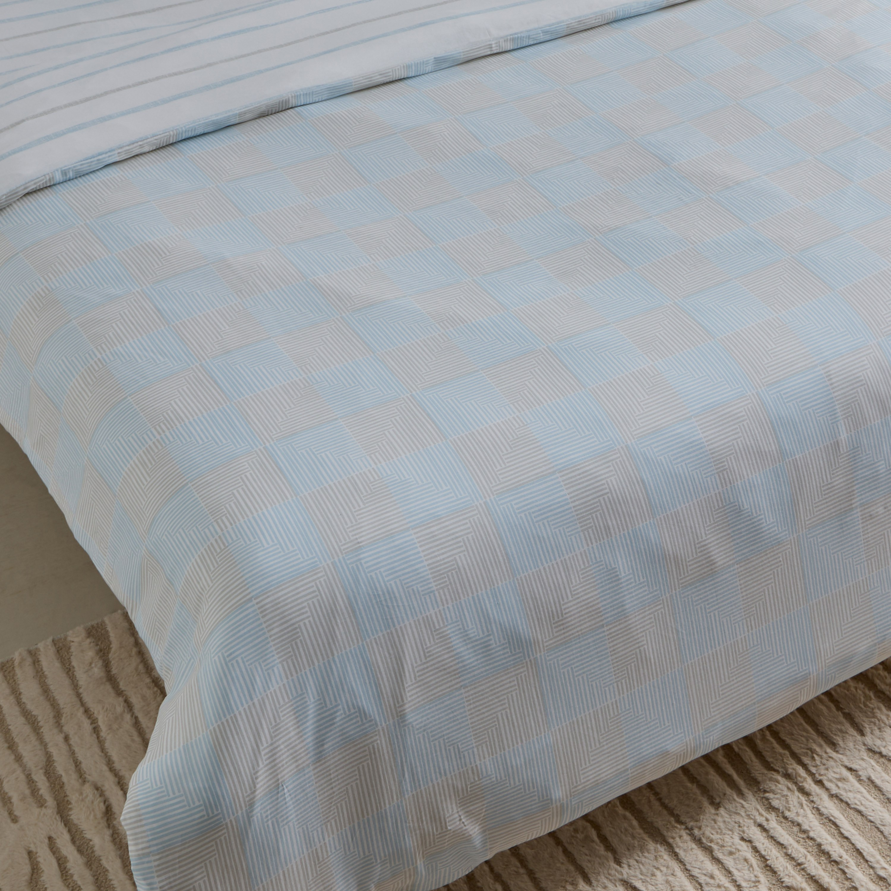 طقم غطاء لحاف مبطّن كينج قطن بطبعات 3 قطع جاسون من أورورا - 220x220 سم-hbxhomeware-hbxbedroom-image-5