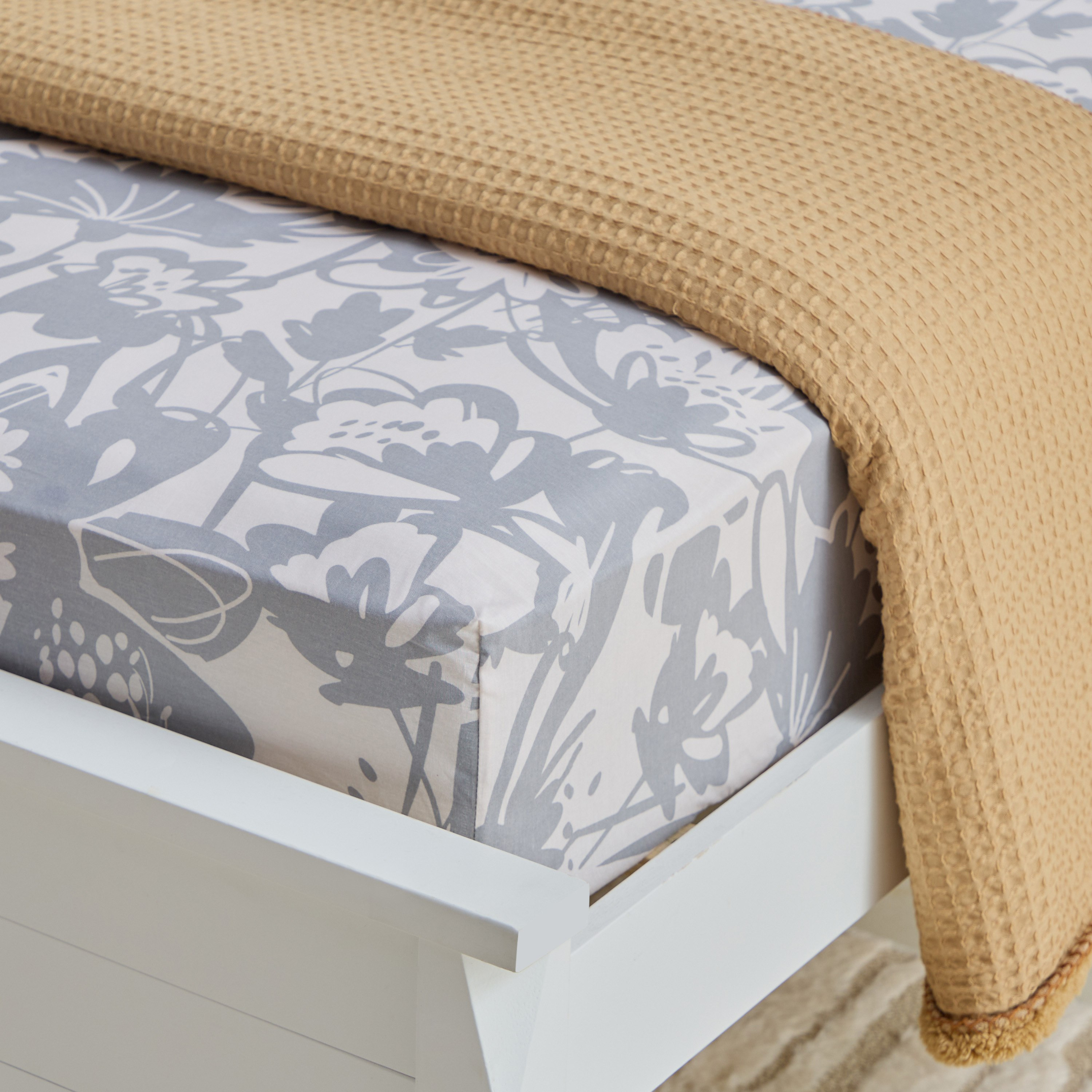 Aurora Heya Printed Cotton Queen Fitted Sheet - 150x200+33 cm-hbxhomeware-hbxbedroom-image-1