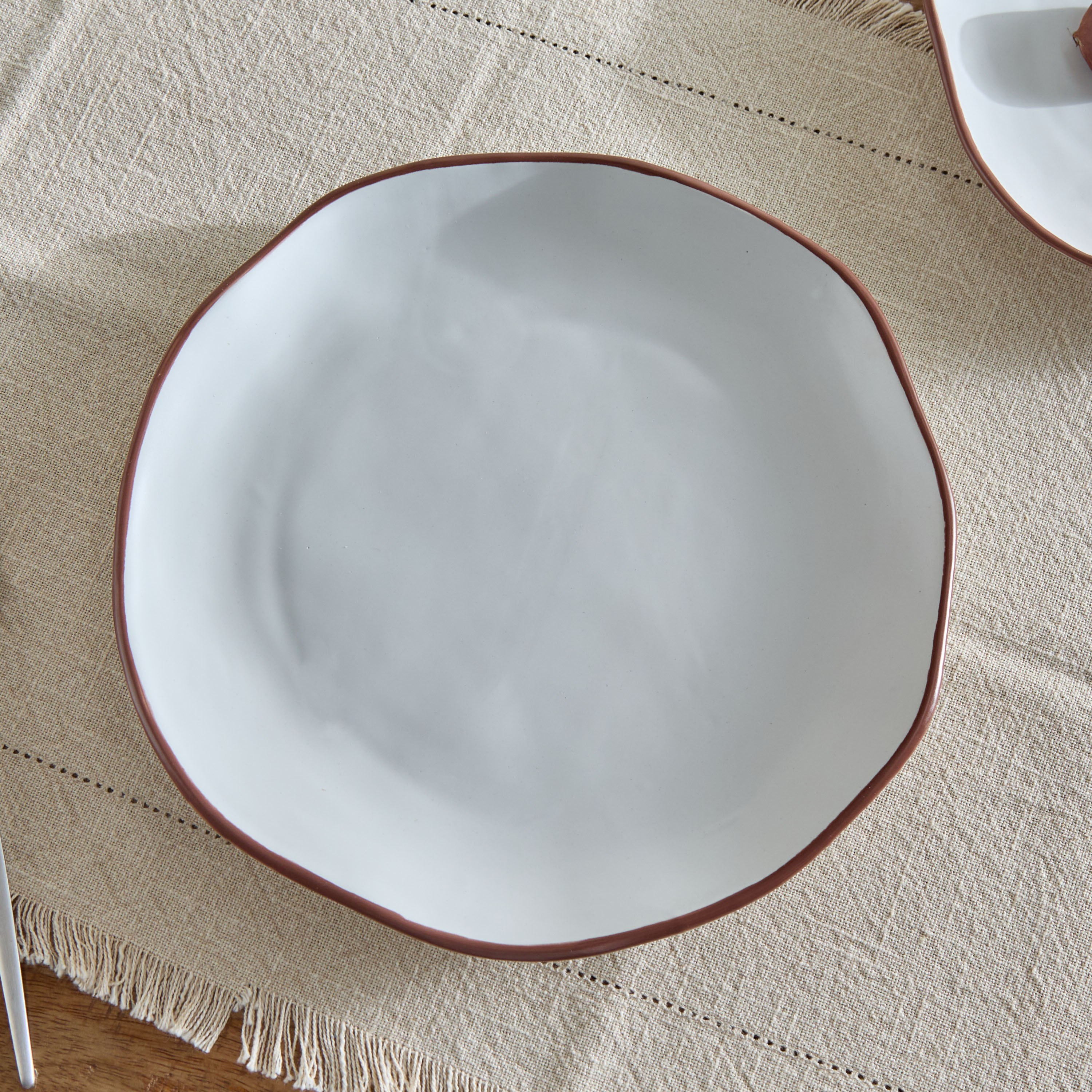 صحن عشاء هاتشي من سيام - 28 سم-hbxdecorandfurnishings-tabletop-crockery-image-2