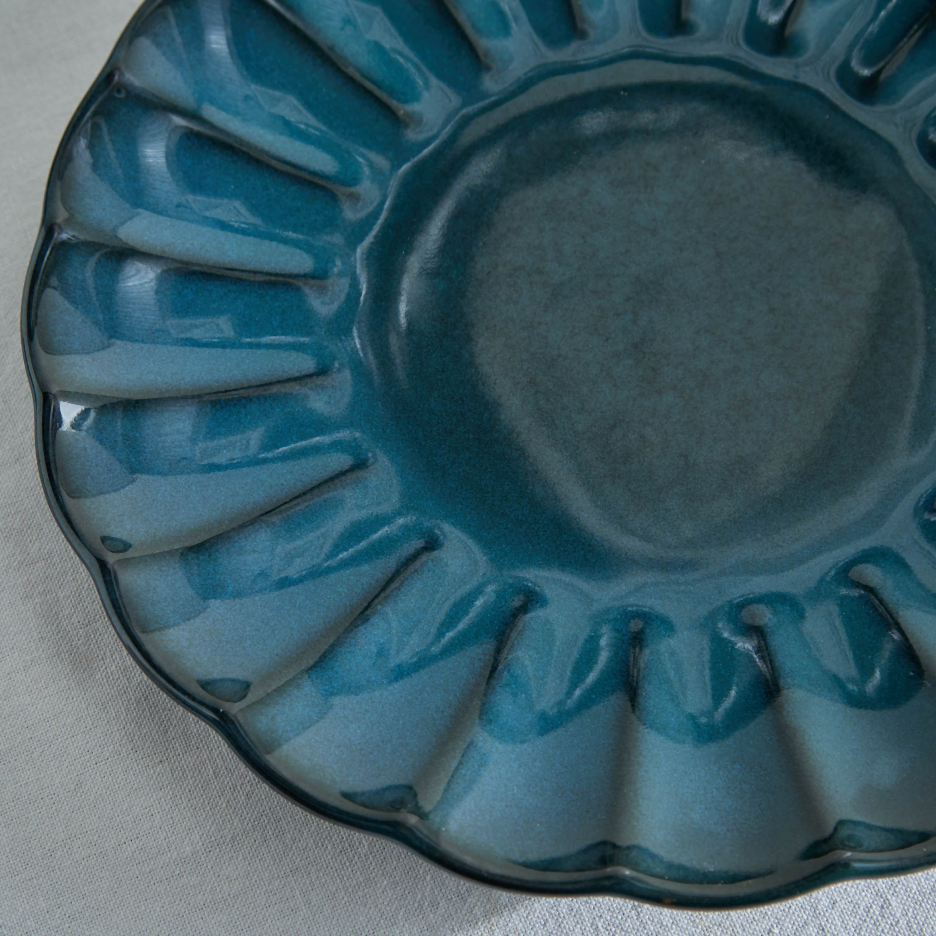 Siam Stoneware Blue Scallop Dinner Plate - 27 cm-hbxdecorandfurnishings-tabletop-crockery-image-3