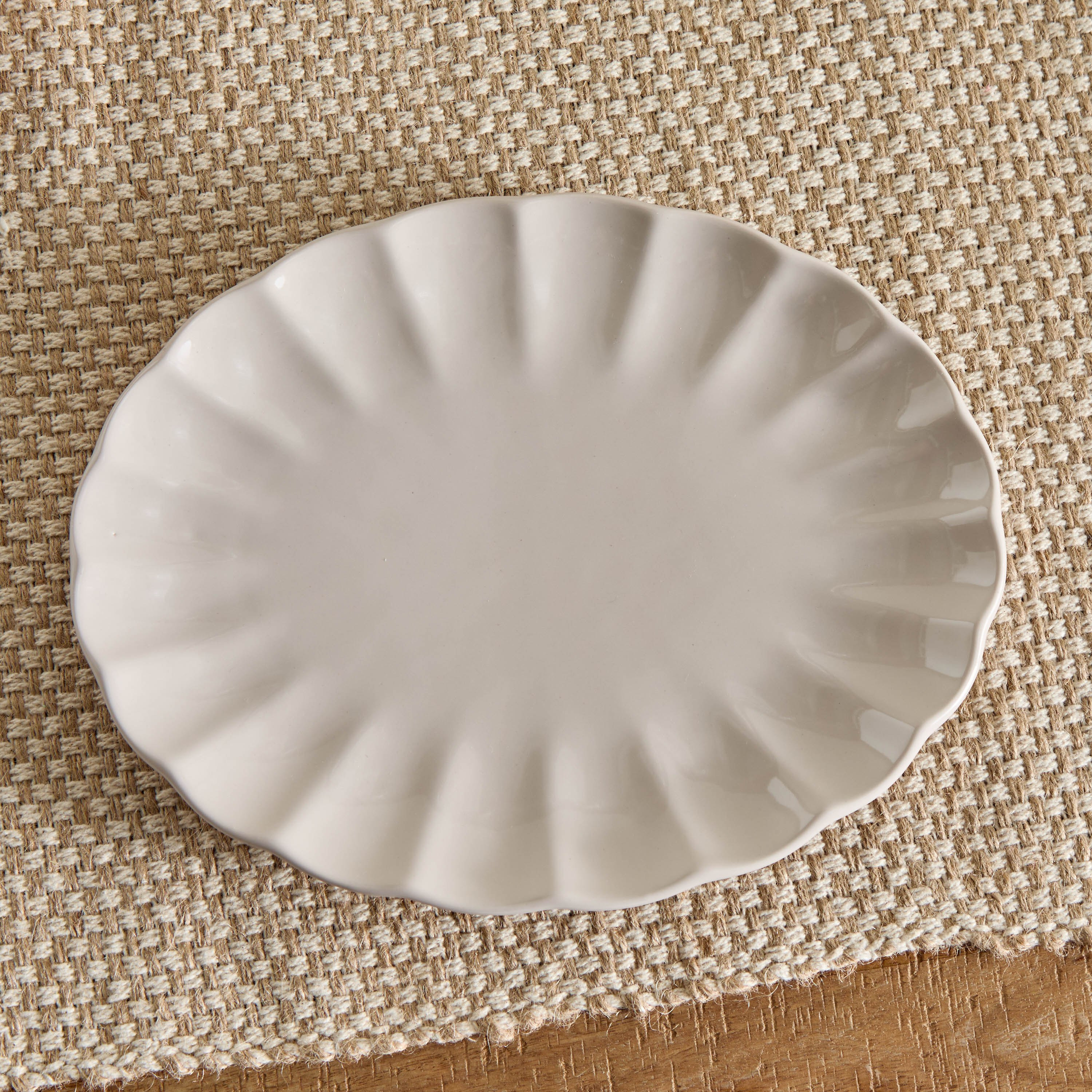 صحن تقديم سكالوب من الفخار من سيام - 28.5 سم-hbxdecorandfurnishings-tabletop-serveware-image-2
