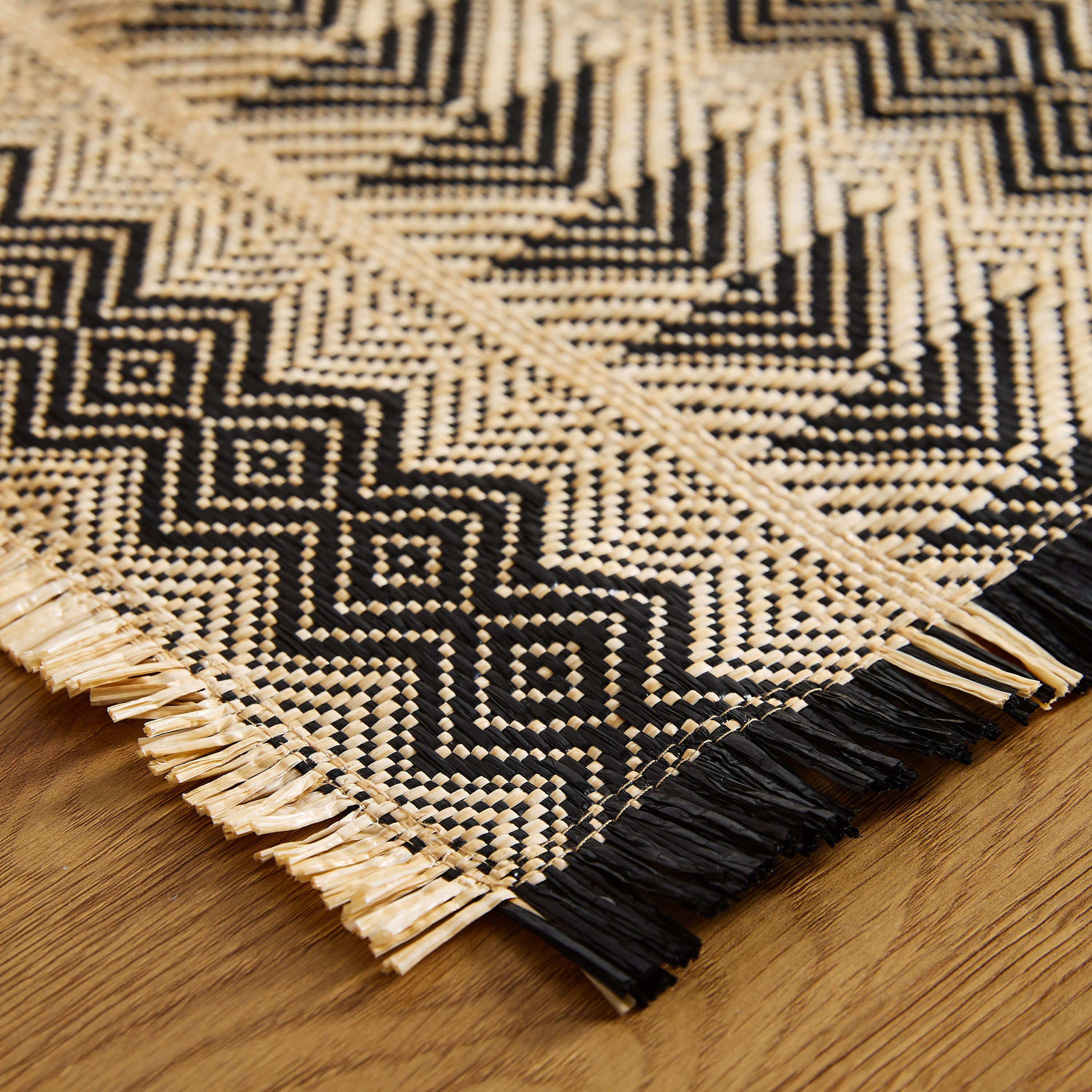 لبادة صحون تراي من صن شيد - 30x45 سم-hbxdecorandfurnishings-homefurnishings-tablelinens-image-3