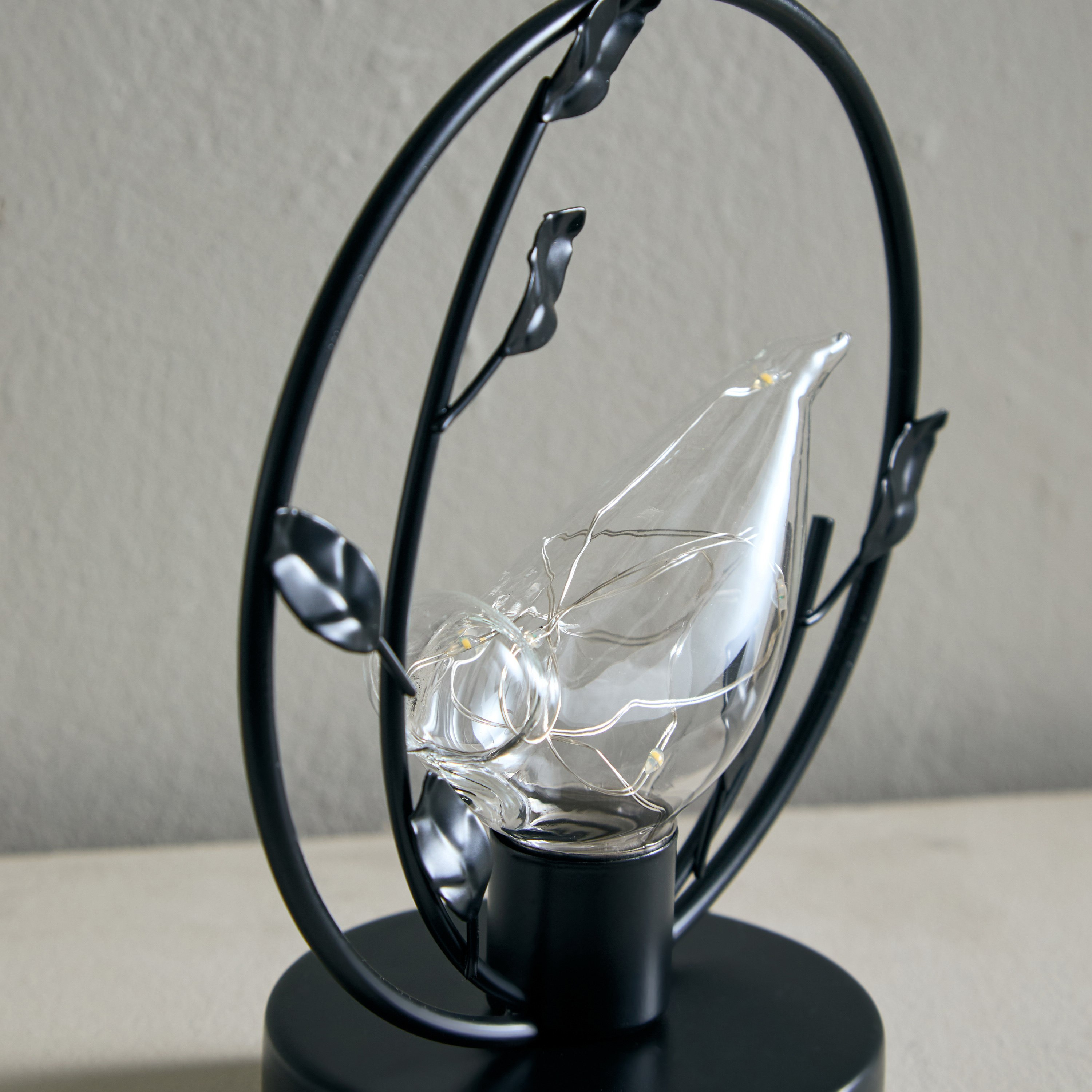 زينة ديكور معدنية طائر بإضاءة إل إي دي من وادي - 16x9.5x19 سم-hbxhomeware-homedecor-figurinesandornaments-image-3