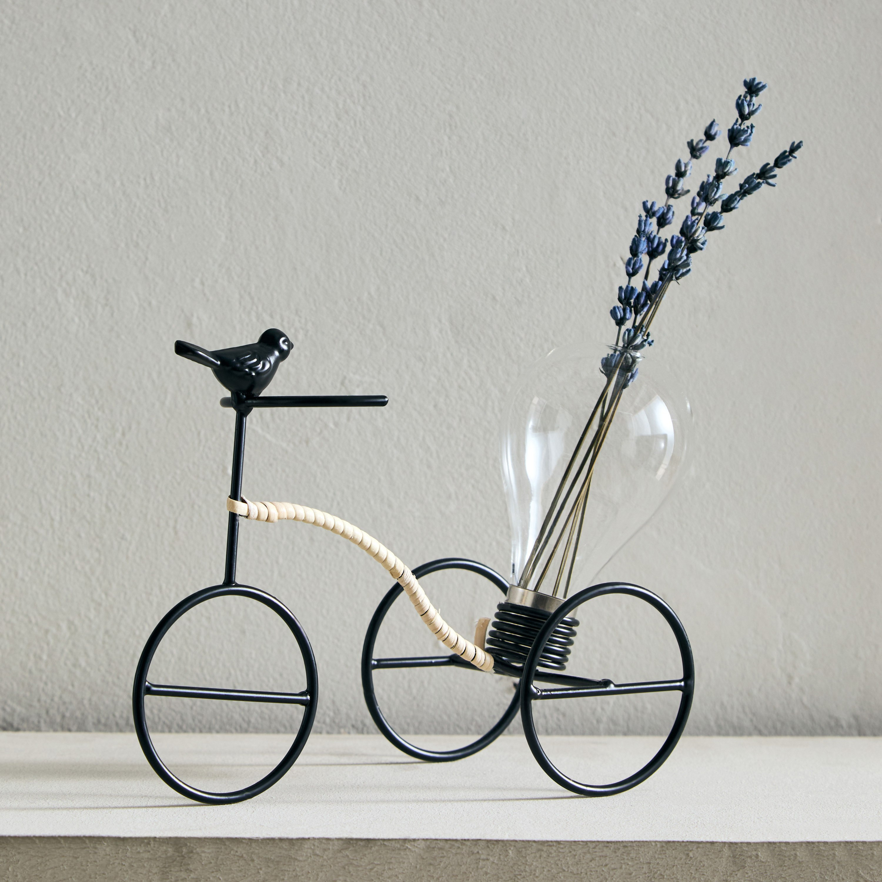 زينة دراجة معدن مع مزهرية مصباح زجاج من وديع-hbxhomeware-homedecor-figurinesandornaments-image-1