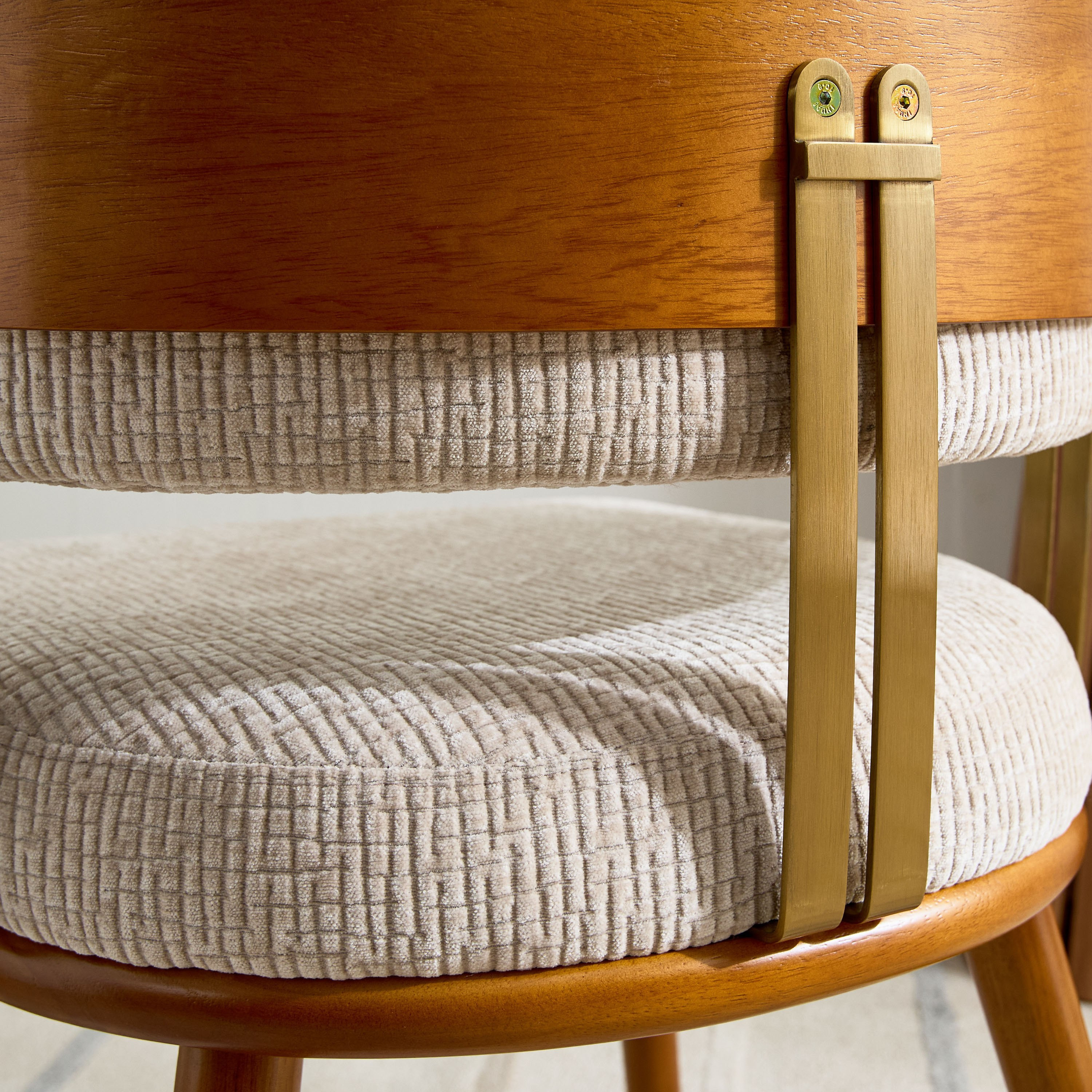 كرسي زينة قماش من باريل-hbxlivingroom-sofasandarmchairs-sofas-image-4