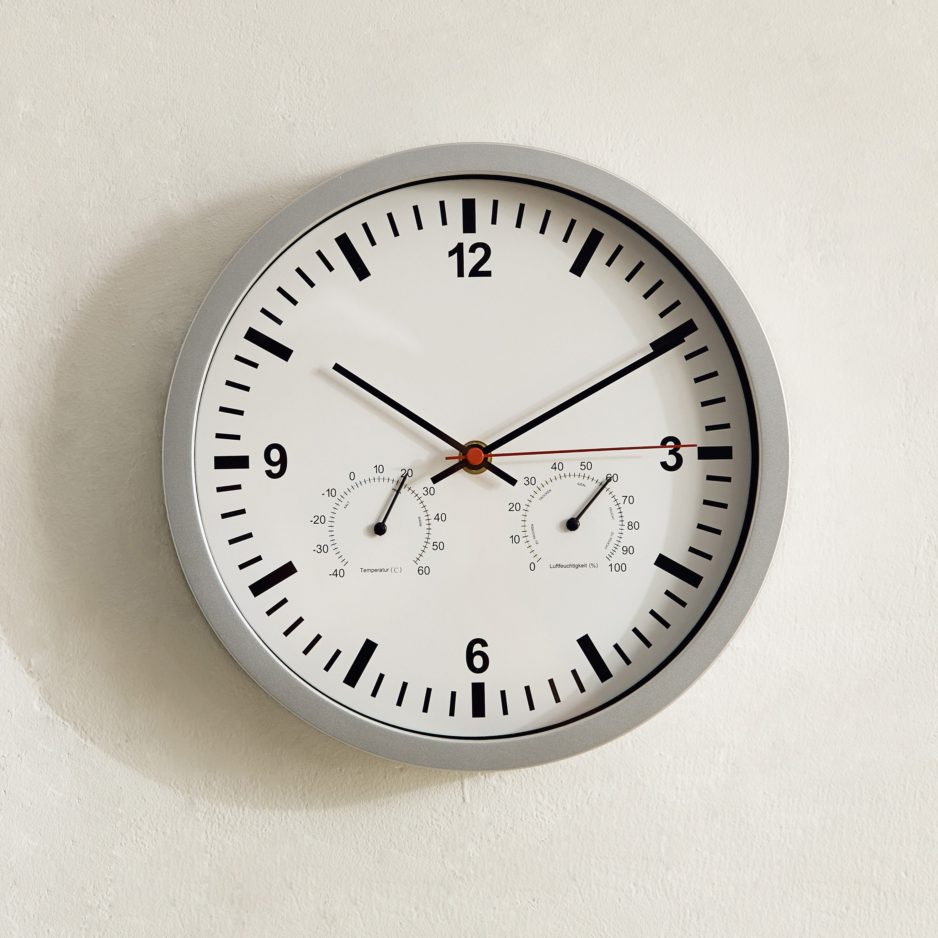 ساعة حائط مع مقياس رطوبة ومقياس حرارة من ميدو - 25 سم-hbxdiningroom-decorandaccessories-clocks-image-2