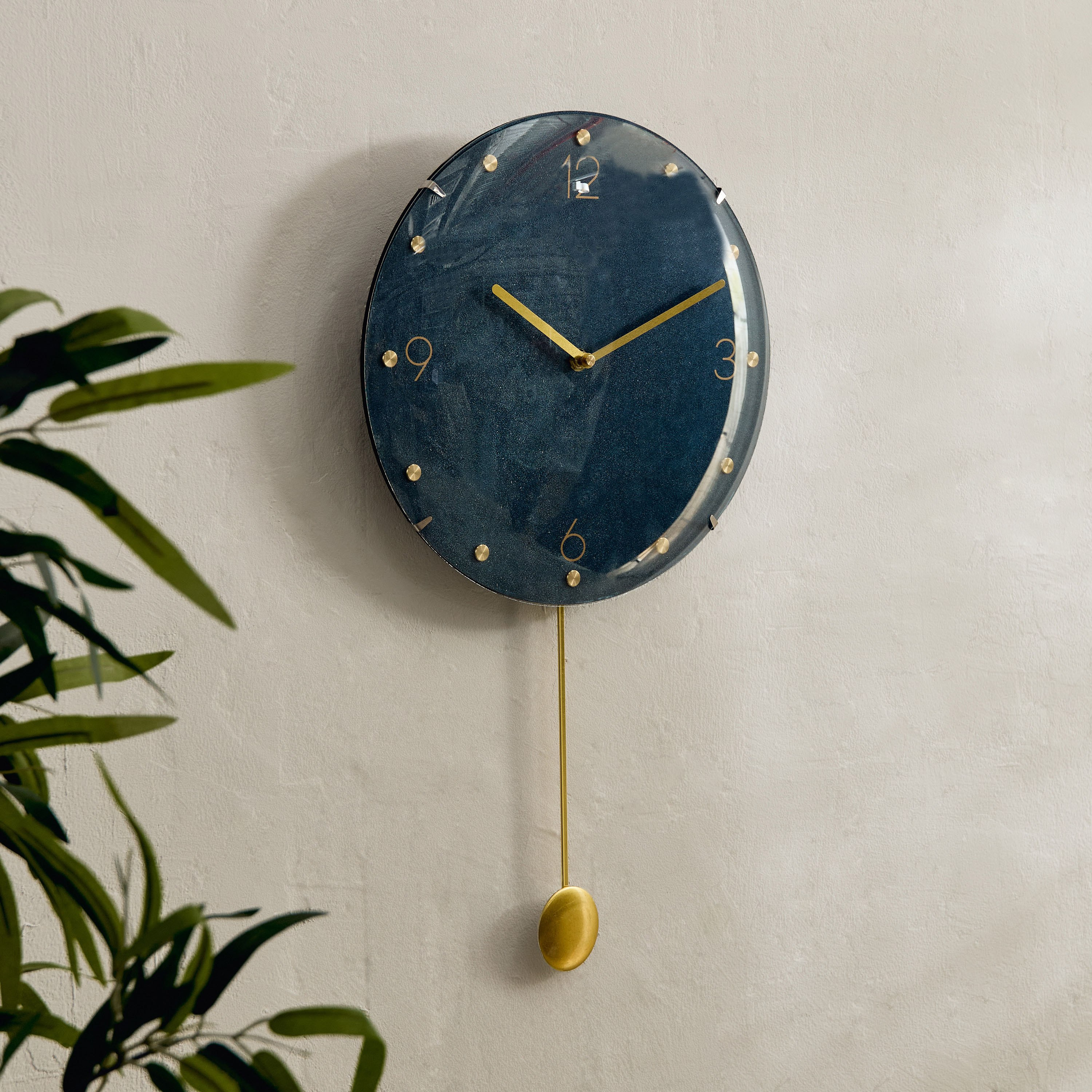 ساعة حائط مع رقّاص من ميدو - 30x4x53 سم-hbxdiningroom-decorandaccessories-clocks-image-1