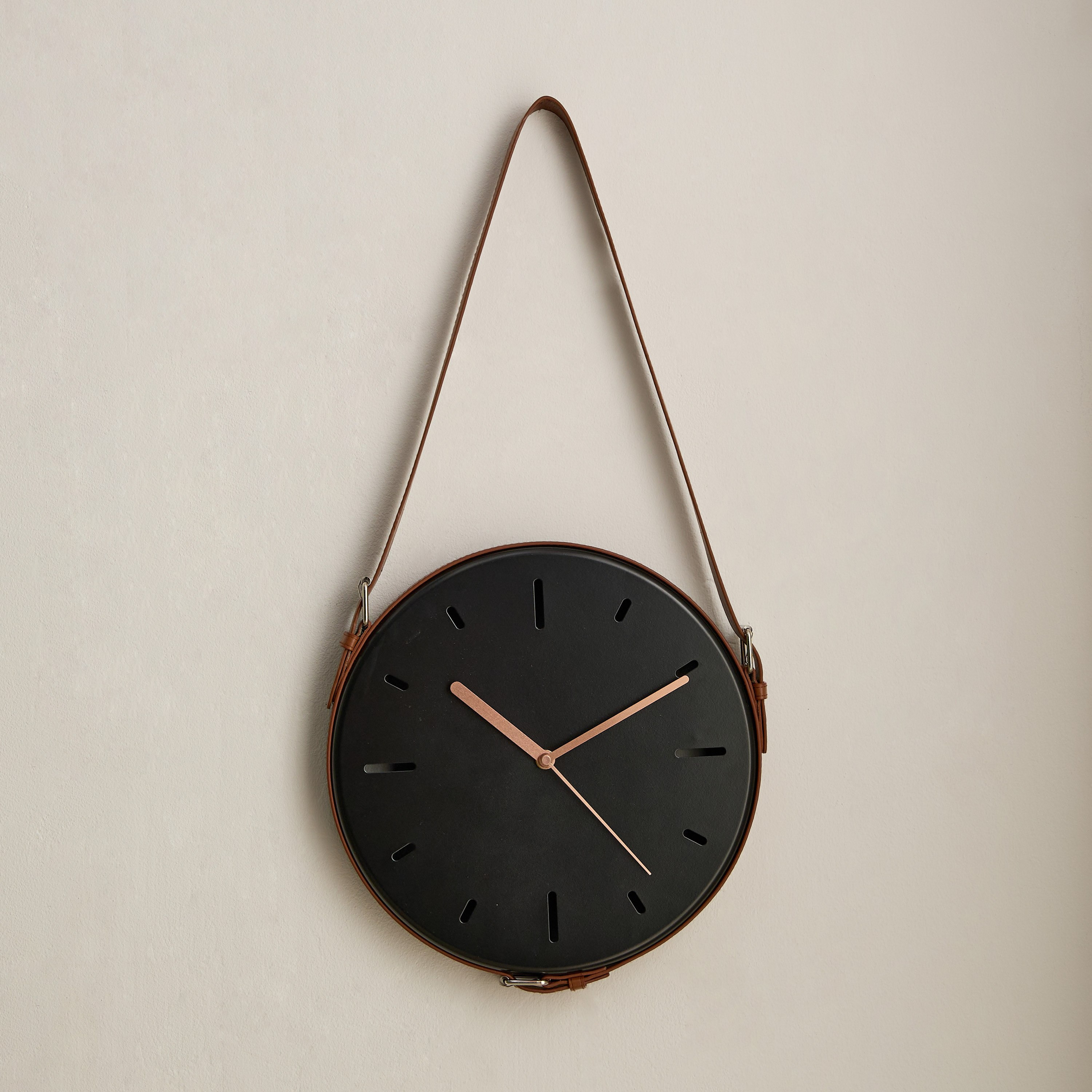 Mido Metal Creative Clock with Leather Strap - 31x5.5x31cm-hbxdiningroom-decorandaccessories-clocks-image-2