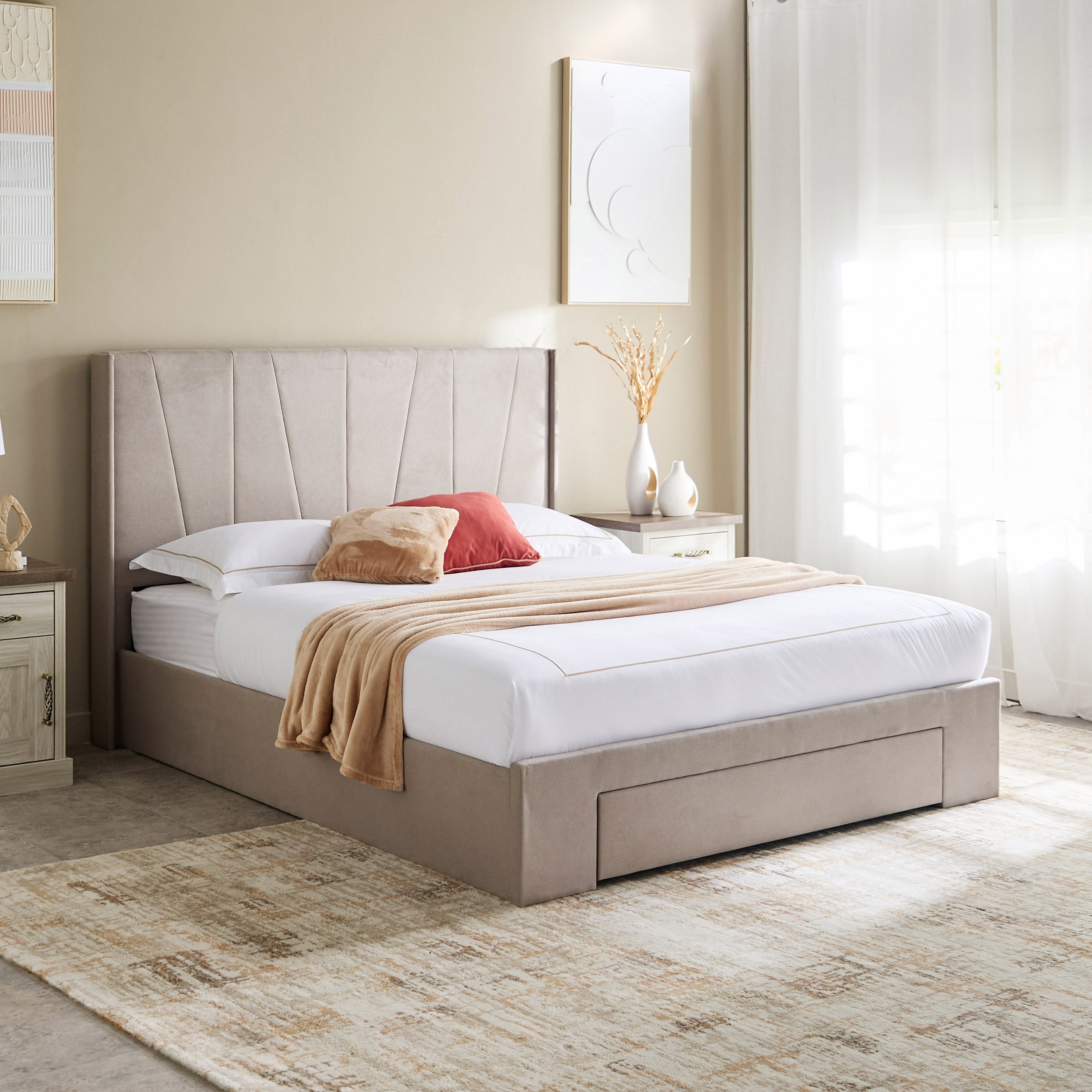 سرير كوين منجّد بدرجين - أنجيليك مونتيرو من موڤو - 160x200 سم-hbxbedroom-bedsandbedsets-beds-queen-image-1