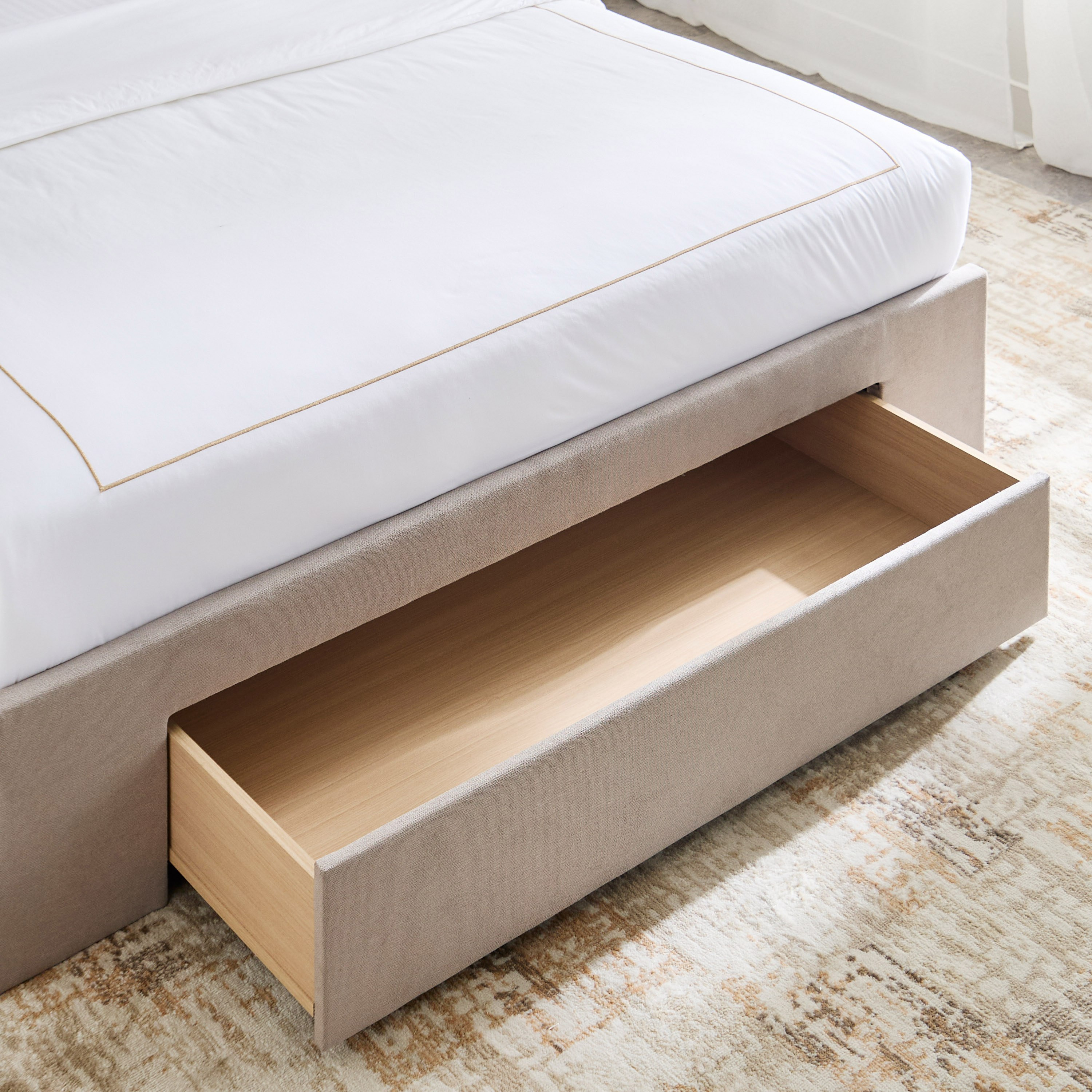 سرير كوين منجّد بدرجين - أنجيليك مونتيرو من موڤو - 160x200 سم-hbxbedroom-bedsandbedsets-beds-queen-image-5