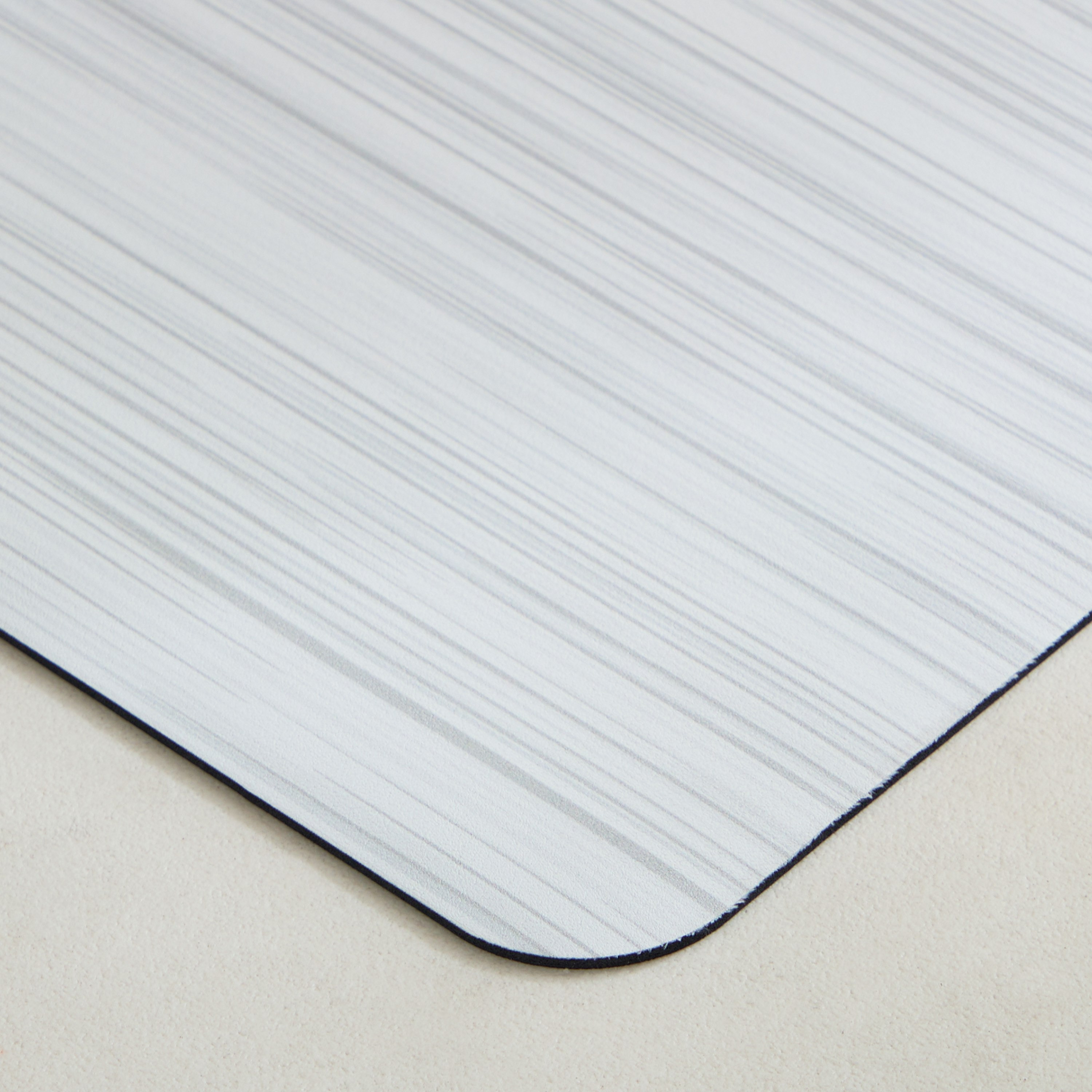 سجادة حمام بنسيج مطاطي جيو من أورا - 50x100 سم-hbxbedroom-floorcoverings-bathmats-image-2