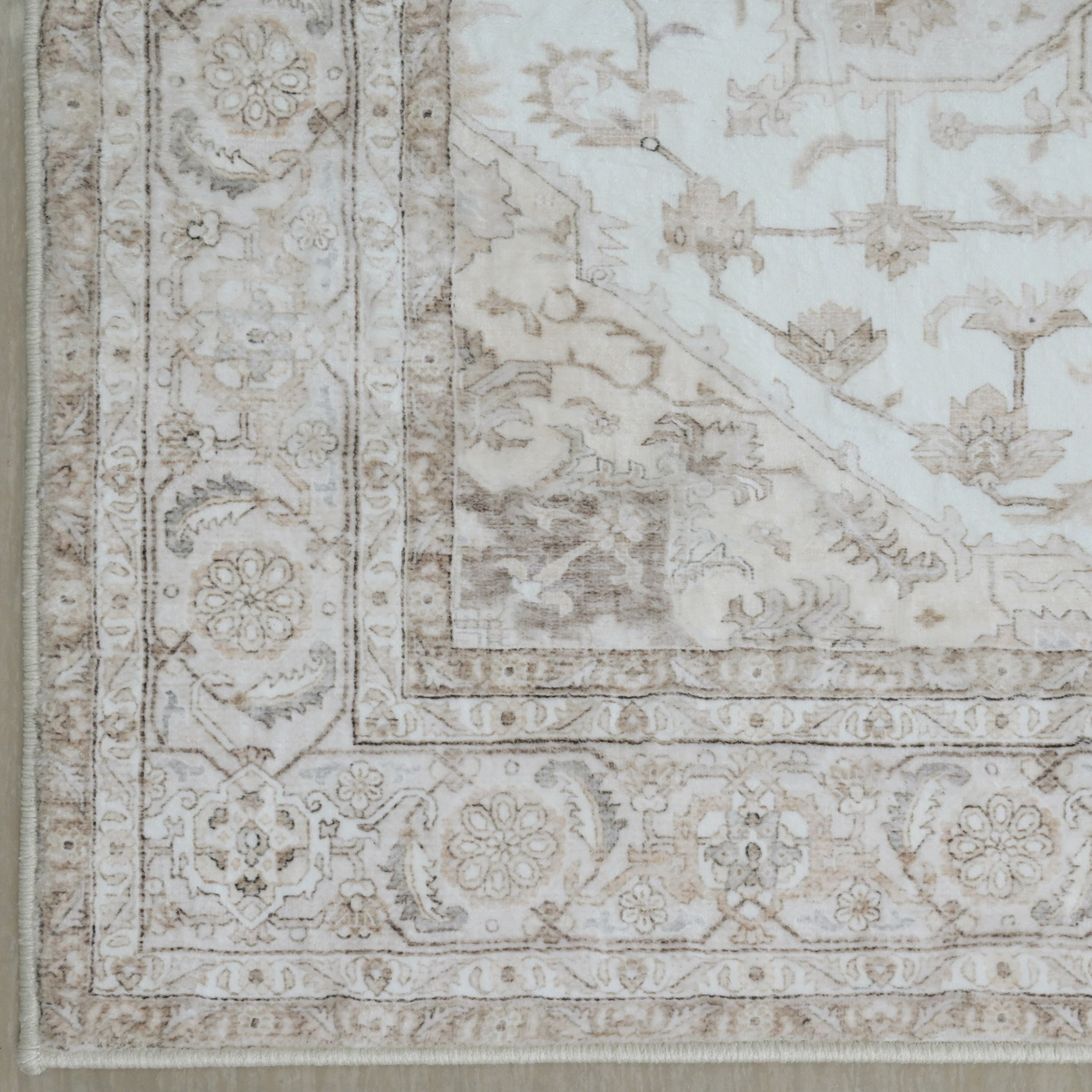 Miraj Farito Velvet Rug - 80x230 cm-hbxdecorandfurnishings-floorcoverings-rugs-image-4