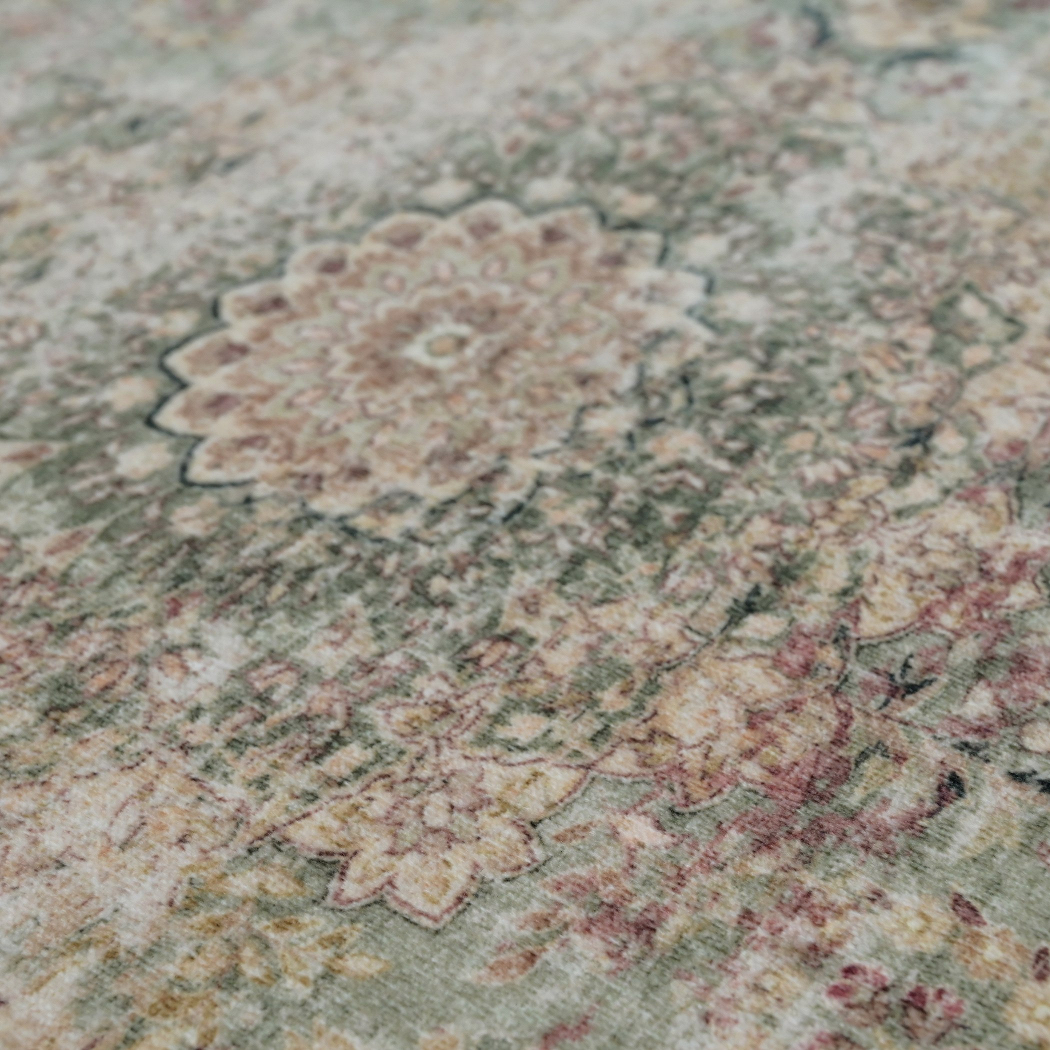 Miraj Rayli Velvet Rug - 80x150 cm-hbxdecorandfurnishings-floorcoverings-rugs-image-2