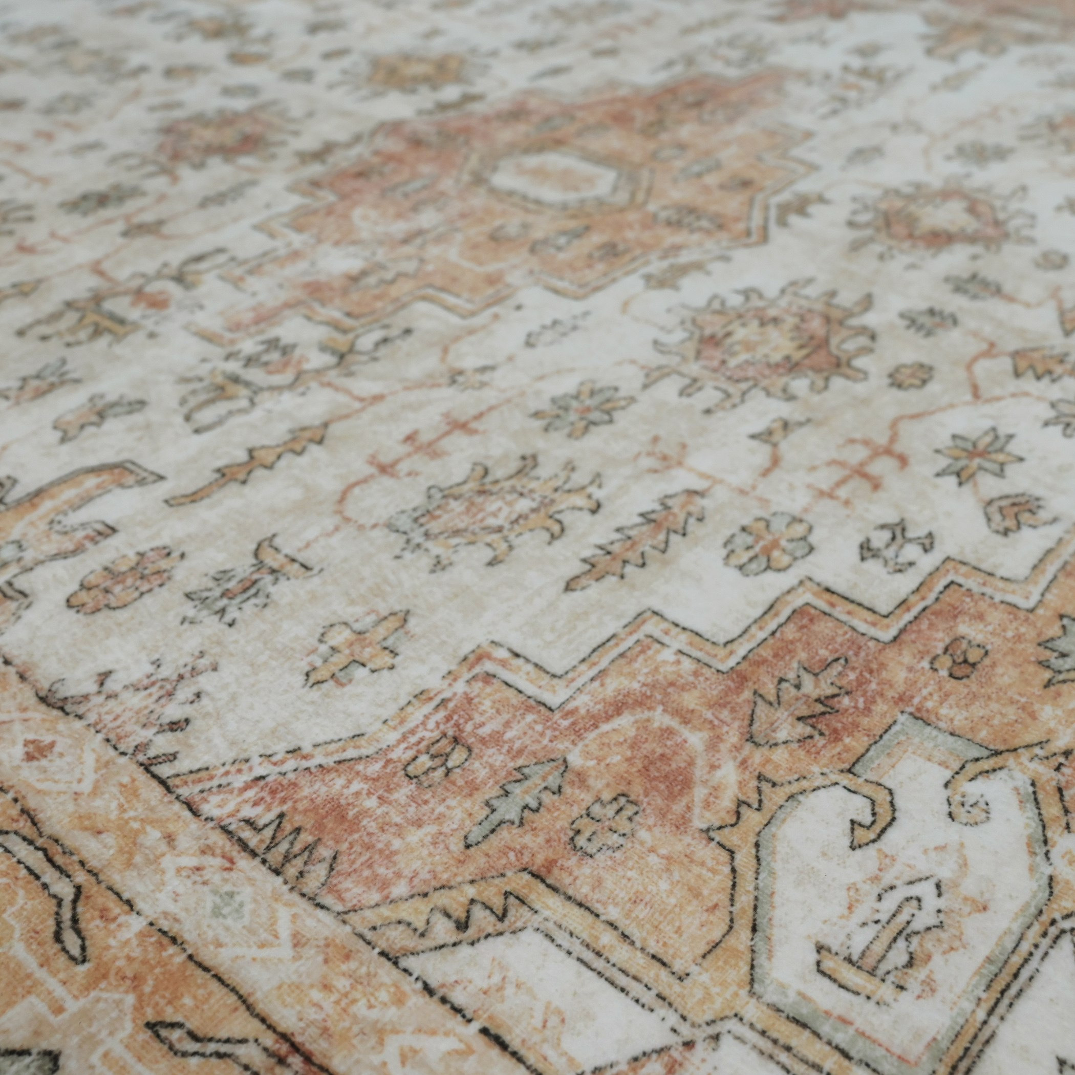 سجادة مخملية زيتا من ميراج - 80x150 سم-hbxdecorandfurnishings-floorcoverings-rugs-image-3