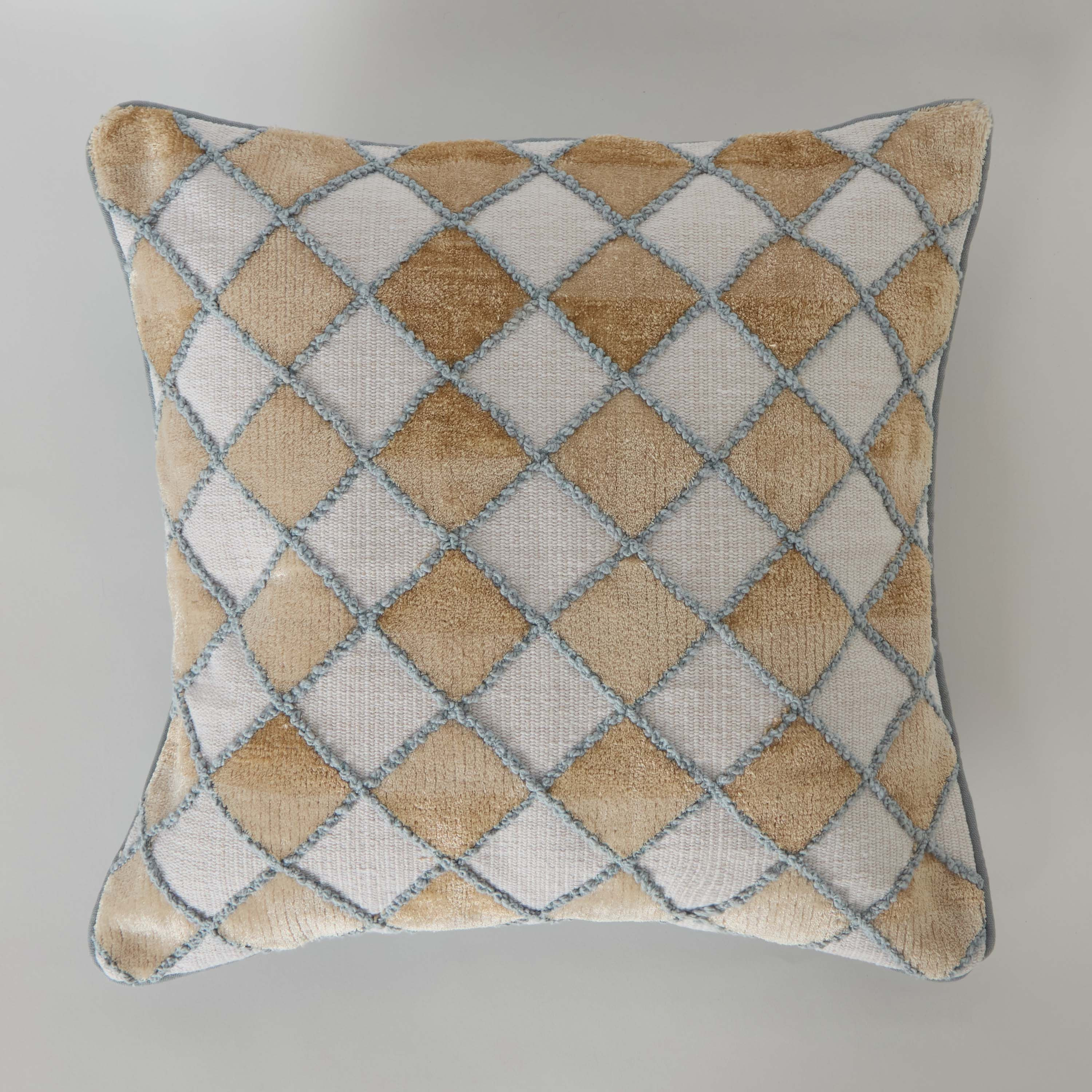 وسادة جاكار محشوة فاريا دايموند من وارم أوسيس - 50x50 سم-hbxlivingroom-furnishings-cushionsandcovers-filledcushions-image-5