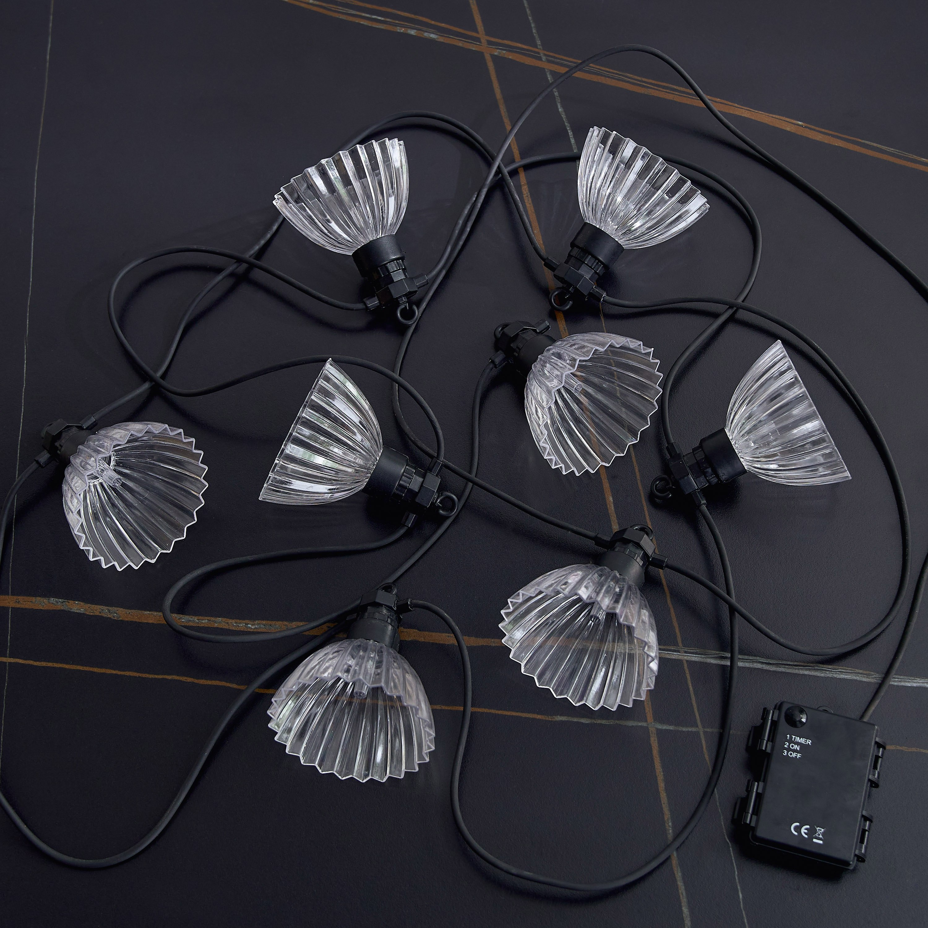 حبل إضاءة إل إي دي دافئة و8 غطاء مصباح أكريليك من دوكس-hbxdiningroom-lighting-decorativesandstringlights-image-2