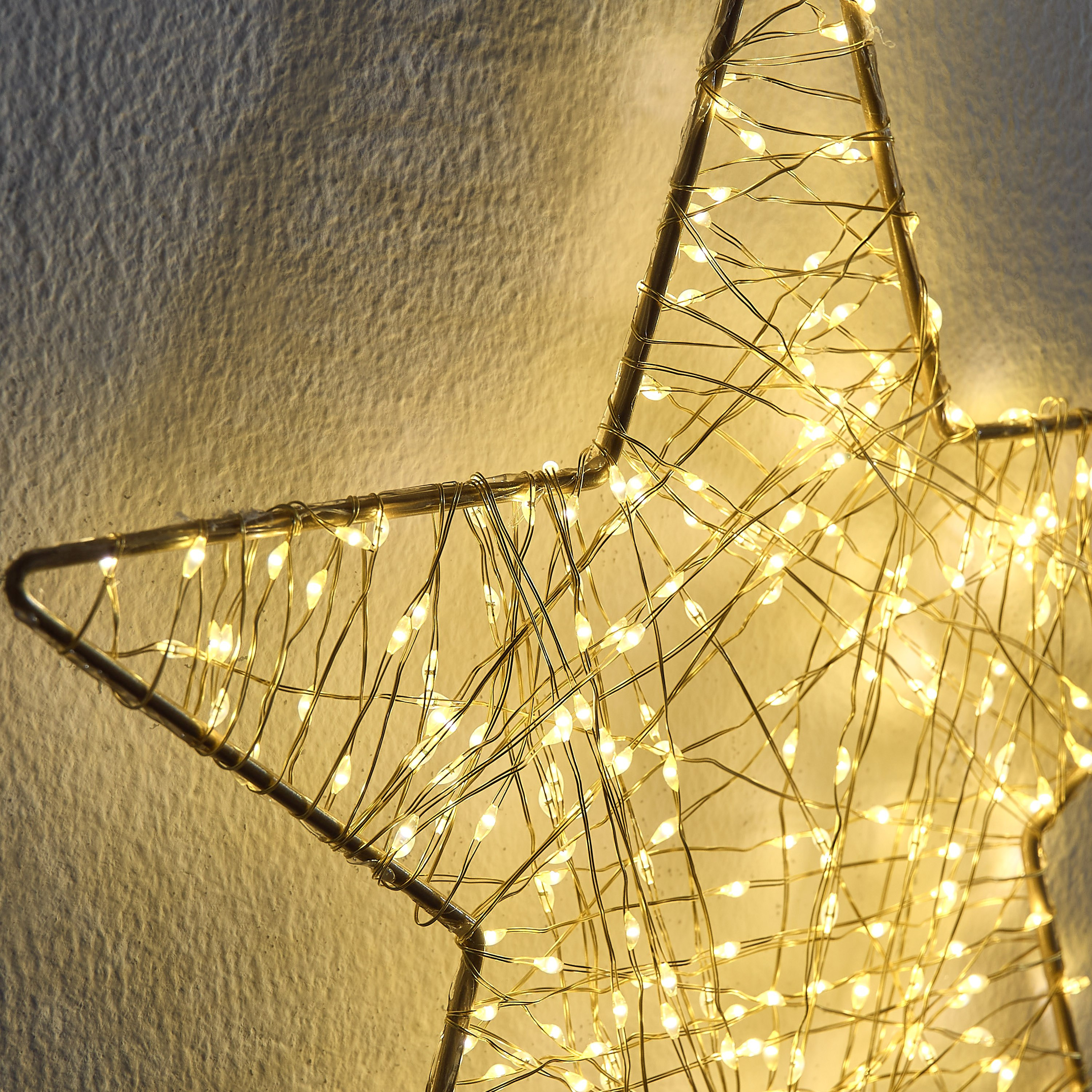 Dux Hanging Iron Wire Star with 240 Warm LED - 30x28 cm-hbxdiningroom-lighting-decorativesandstringlights-image-3