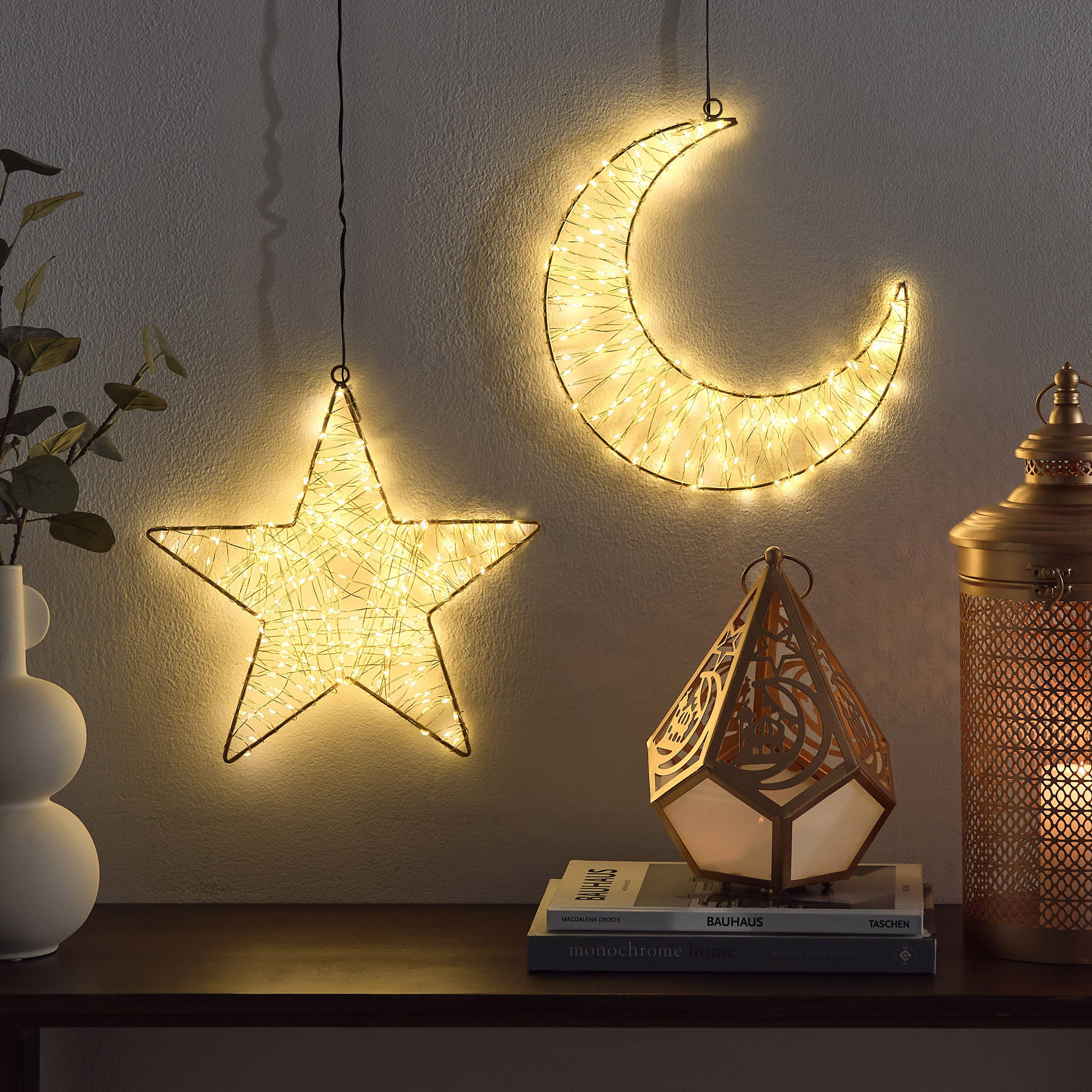 Dux Hanging Iron Wire Star with 240 Warm LED - 30x28 cm-hbxdiningroom-lighting-decorativesandstringlights-image-5