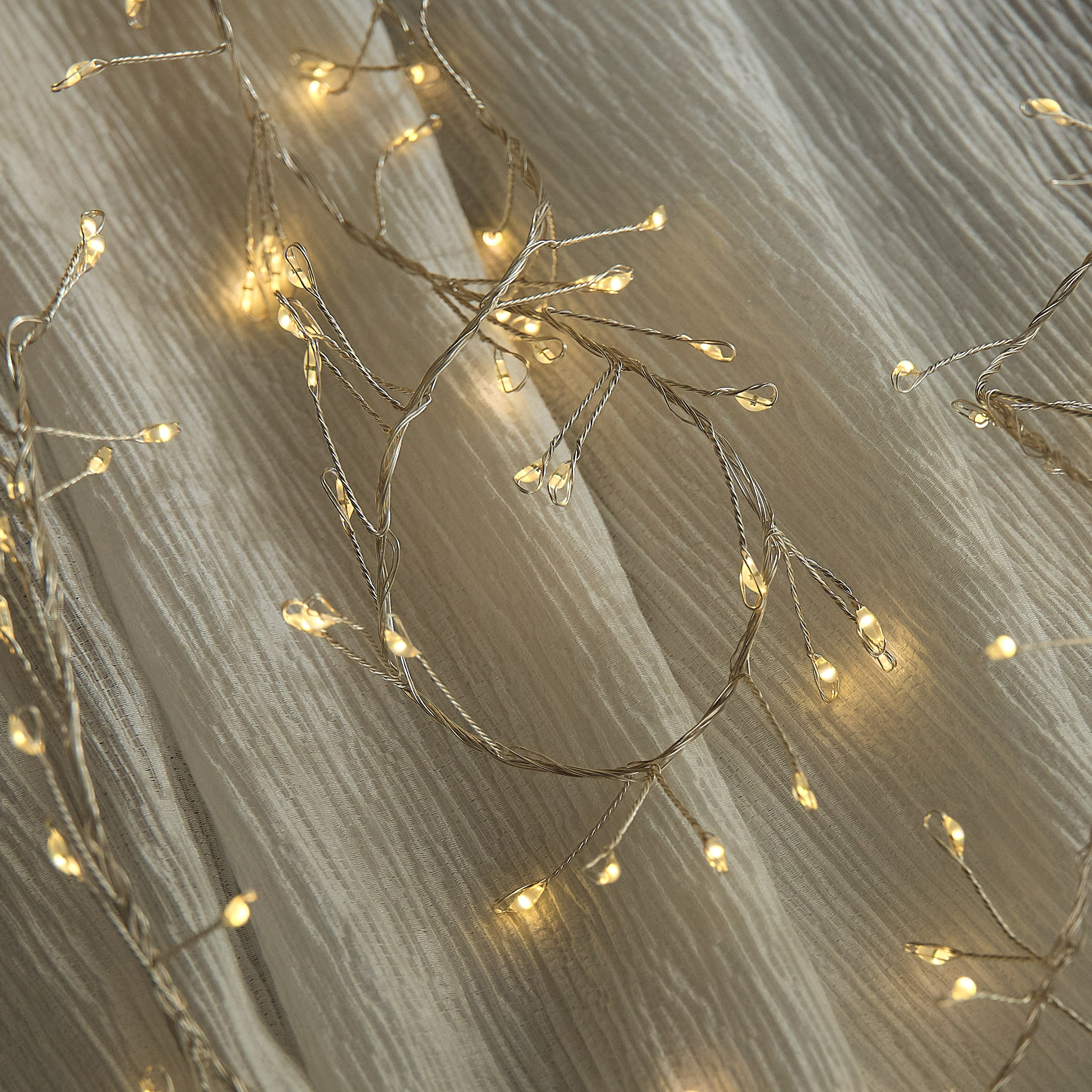 حبل مصابيح ليد صغيرة دافئة 480 قطعة بأسلاك نحاسية من دوكس - 4.8 متر-hbxdiningroom-lighting-decorativesandstringlights-image-3