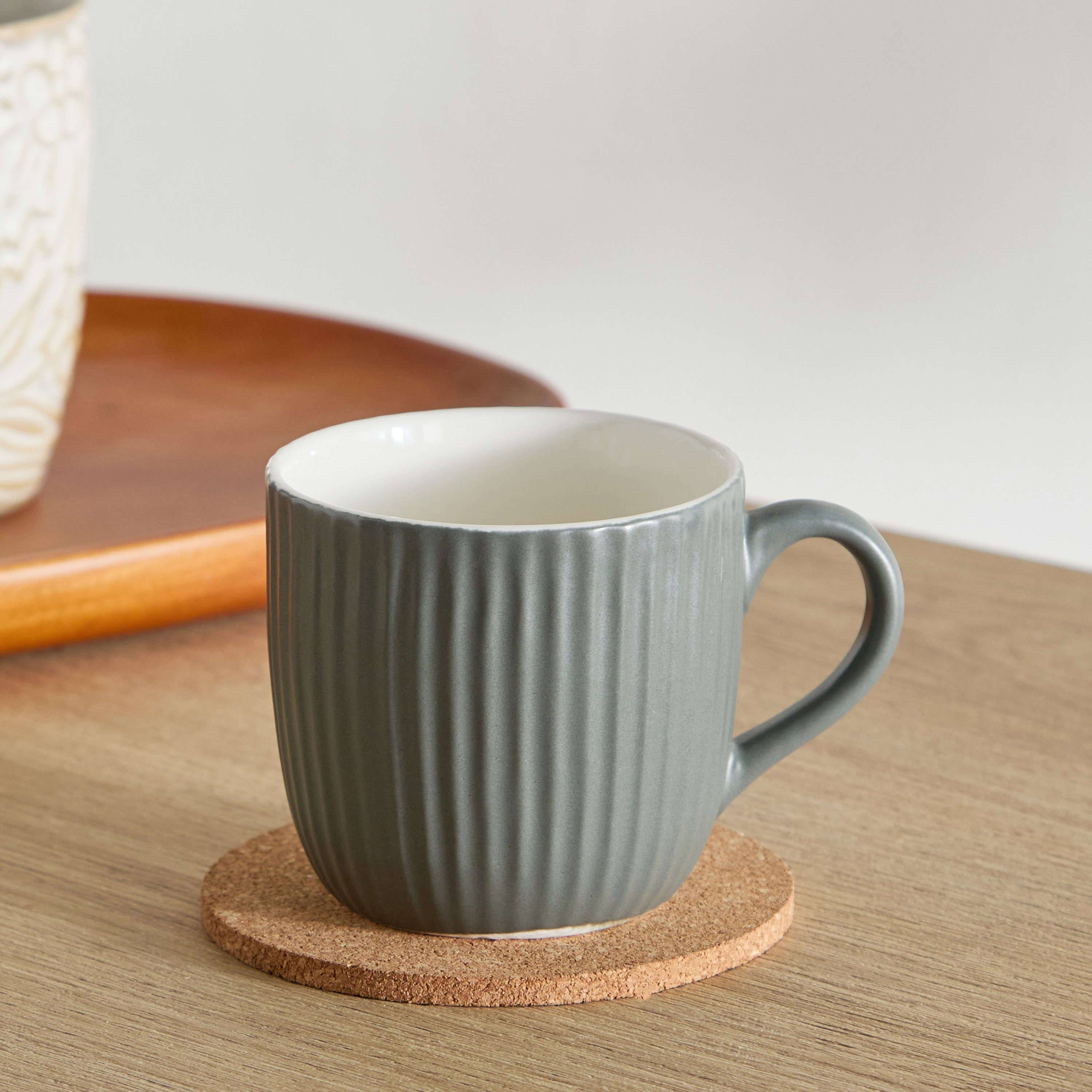 Donna Stoneware Ribbed Mug - 300 ml-hbxhomeware-diningandtabletop-coffeeandteasets-image-1