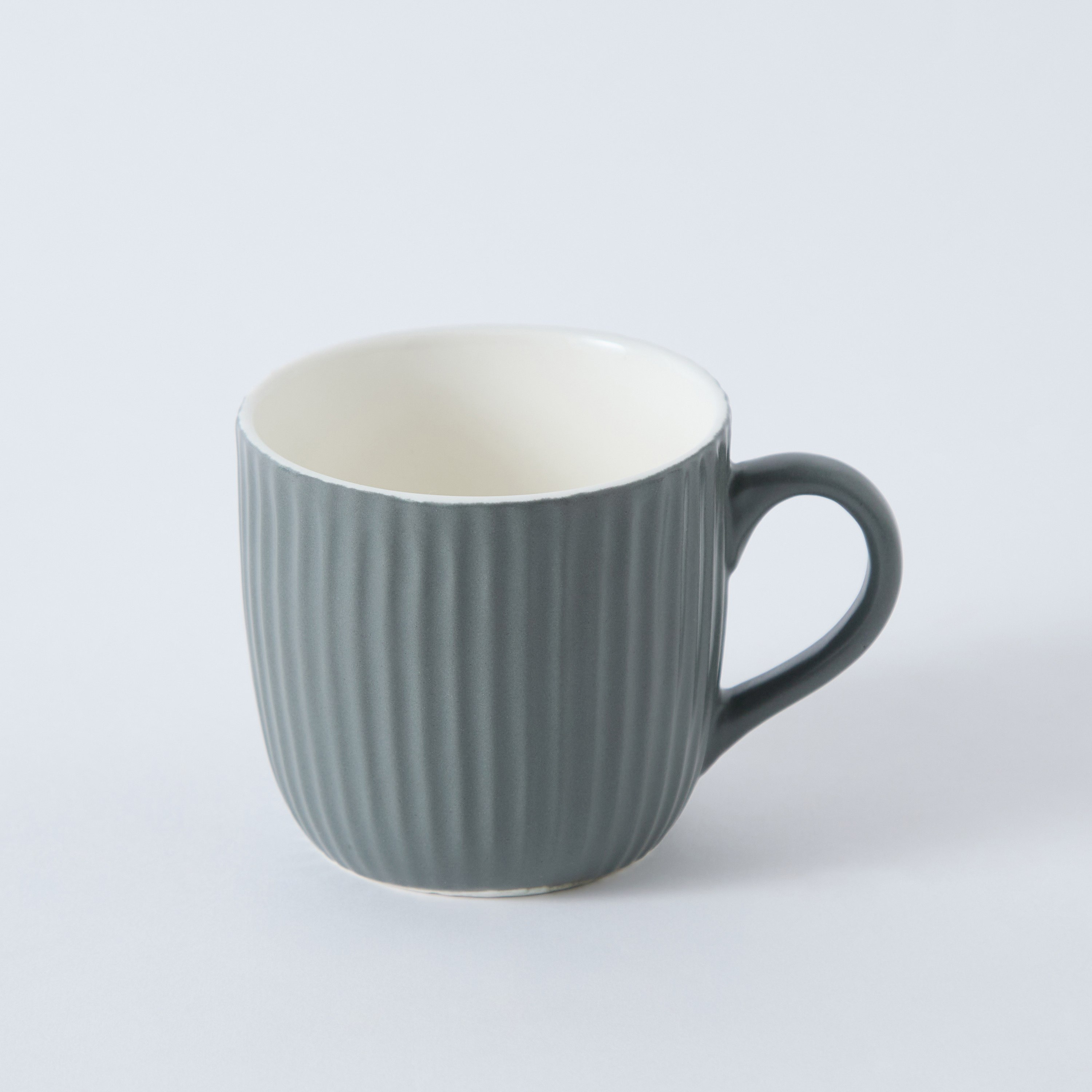 Donna Stoneware Ribbed Mug - 300 ml-hbxhomeware-diningandtabletop-coffeeandteasets-image-5