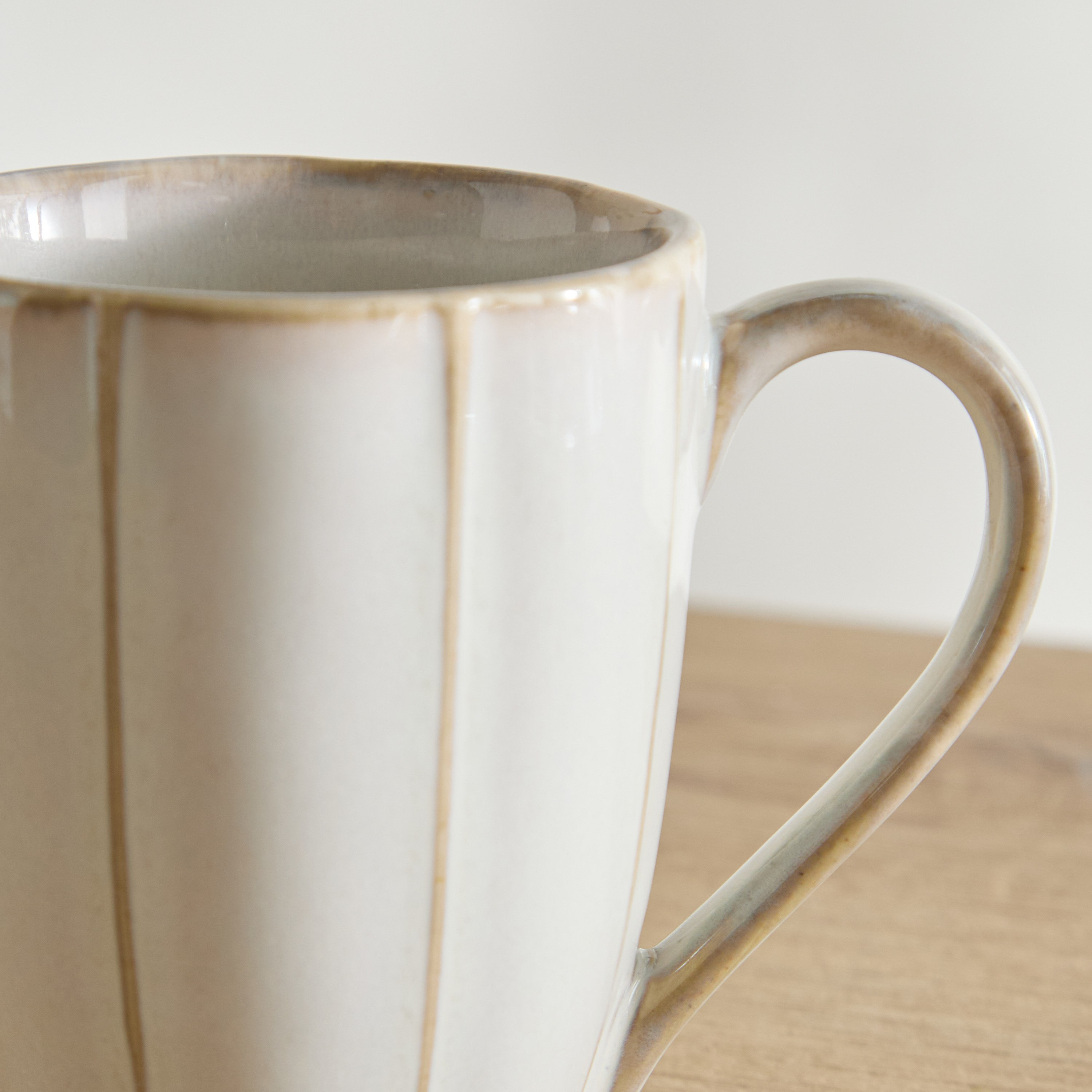 Donna Stoneware Stripe Mug - 300 ml-hbxhomeware-diningandtabletop-coffeeandteasets-image-3