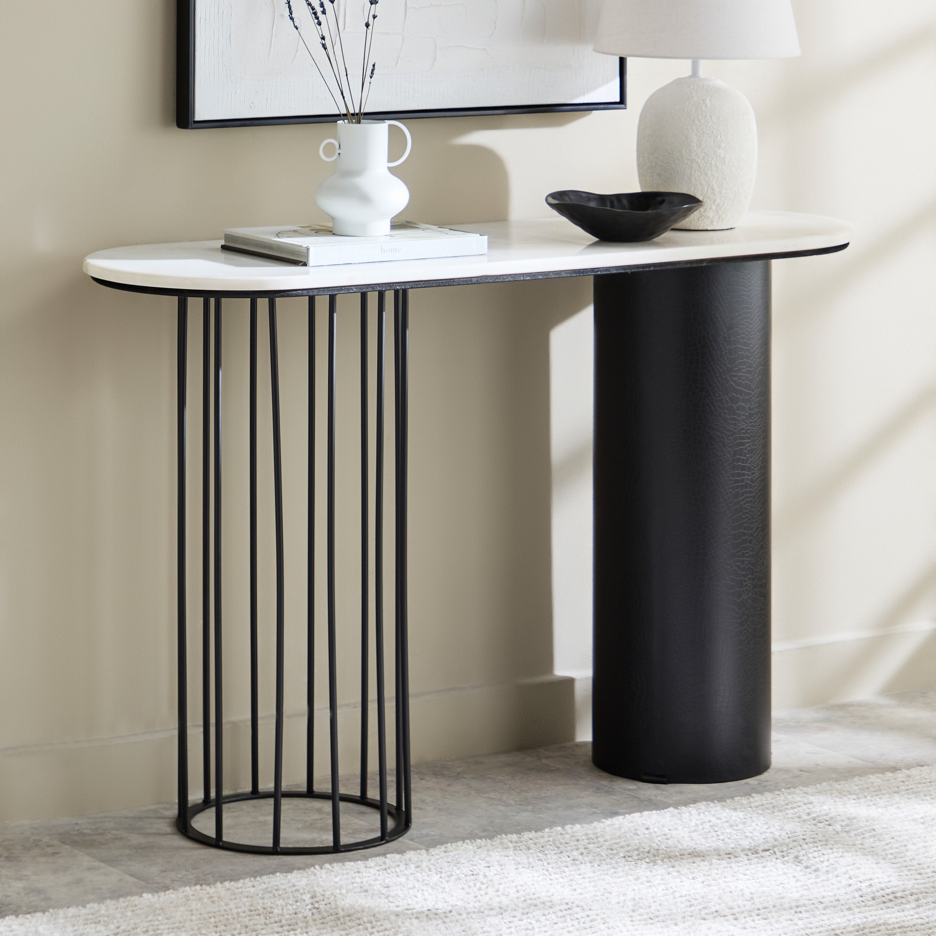 طاولة كونسول بسطح من الرخام الأصلي - تويجز من فيندرا-hbxfurniture-tablesandstands-consoletables-image-1
