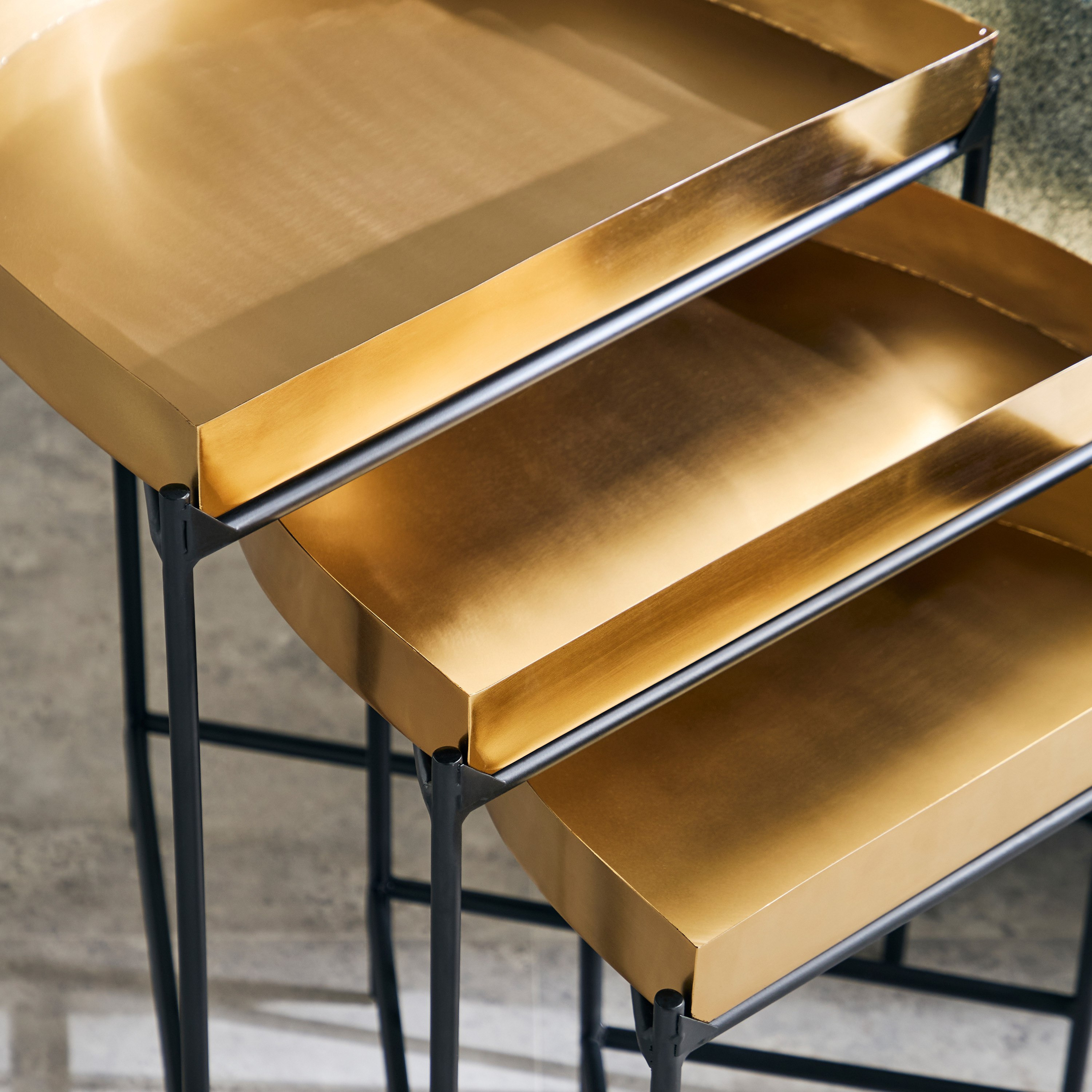 طقم طاولات متداخلة 3 قطع - أباكوس من فيندرا-hbxfurniture-livingroom-nestingtables-image-4