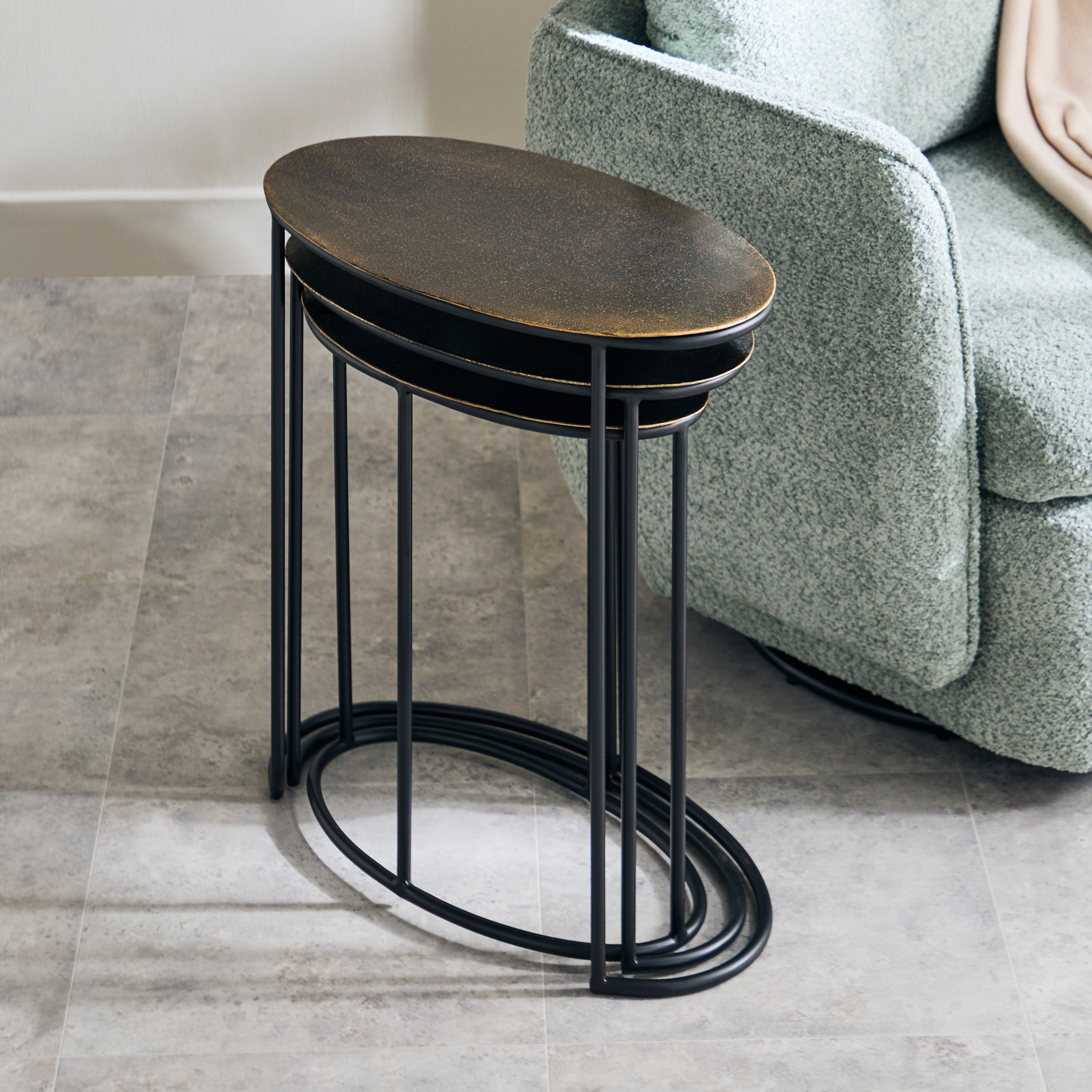 طقم طاولات متداخلة 3 قطع - كلاد من كافون-hbxfurniture-livingroom-nestingtables-image-3