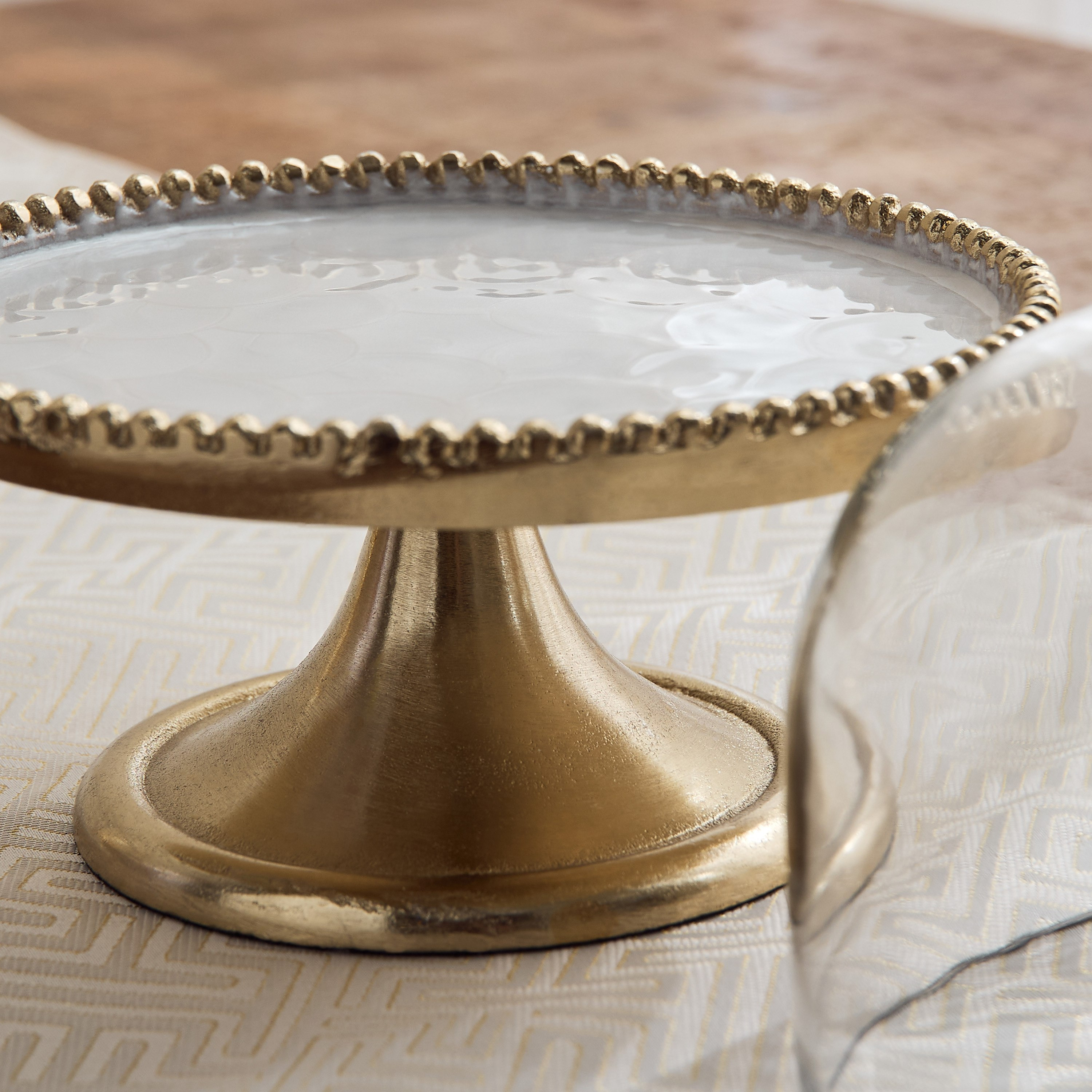 Lera Glass Cheese Dome with Metal Base - 21x21x23 cm-hbxdecorandfurnishings-tabletop-serveware-image-4