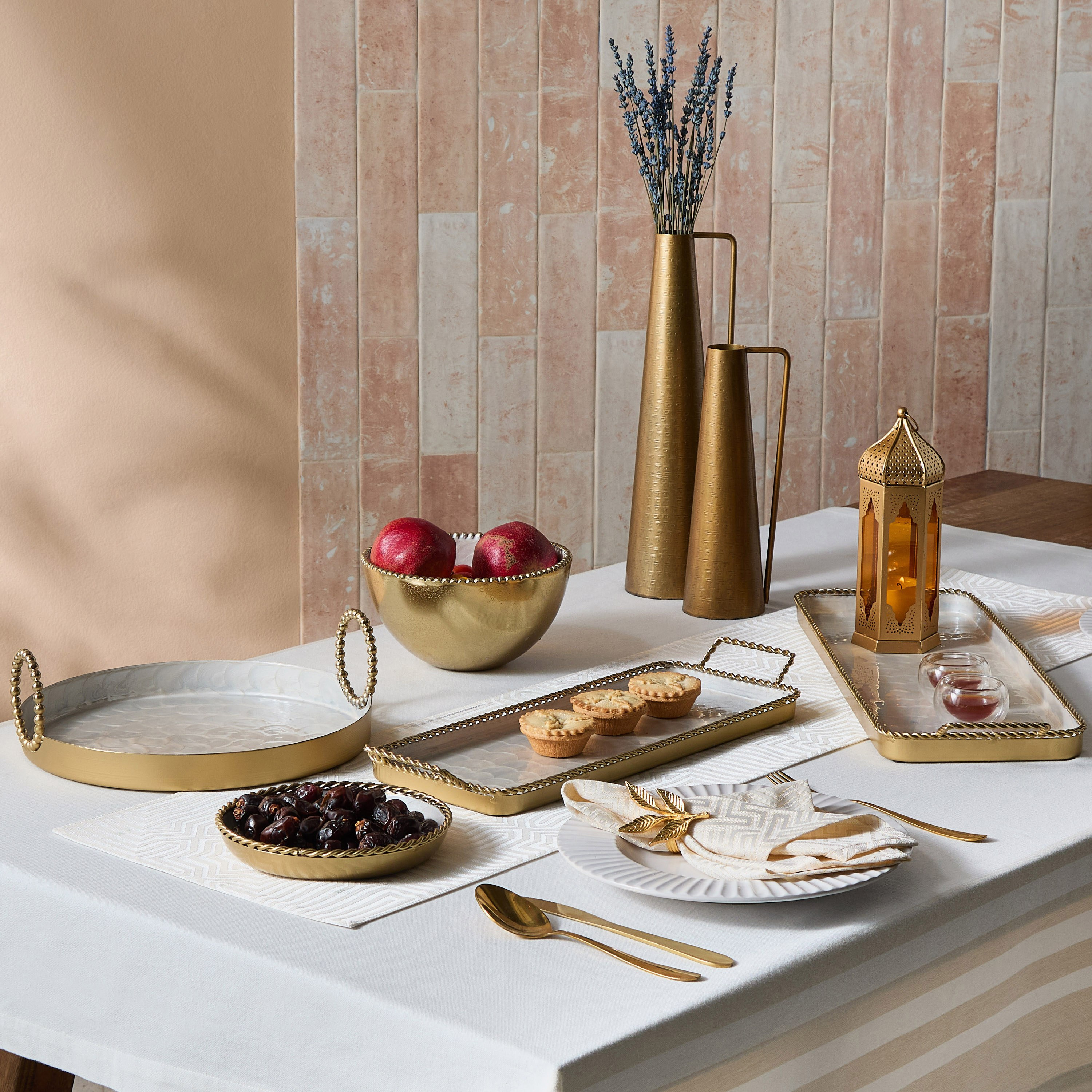 صينية طويلة مطلية بالمينا شيل من ليرا-hbxhomeware-hbxdecorandfurnishings-image-4