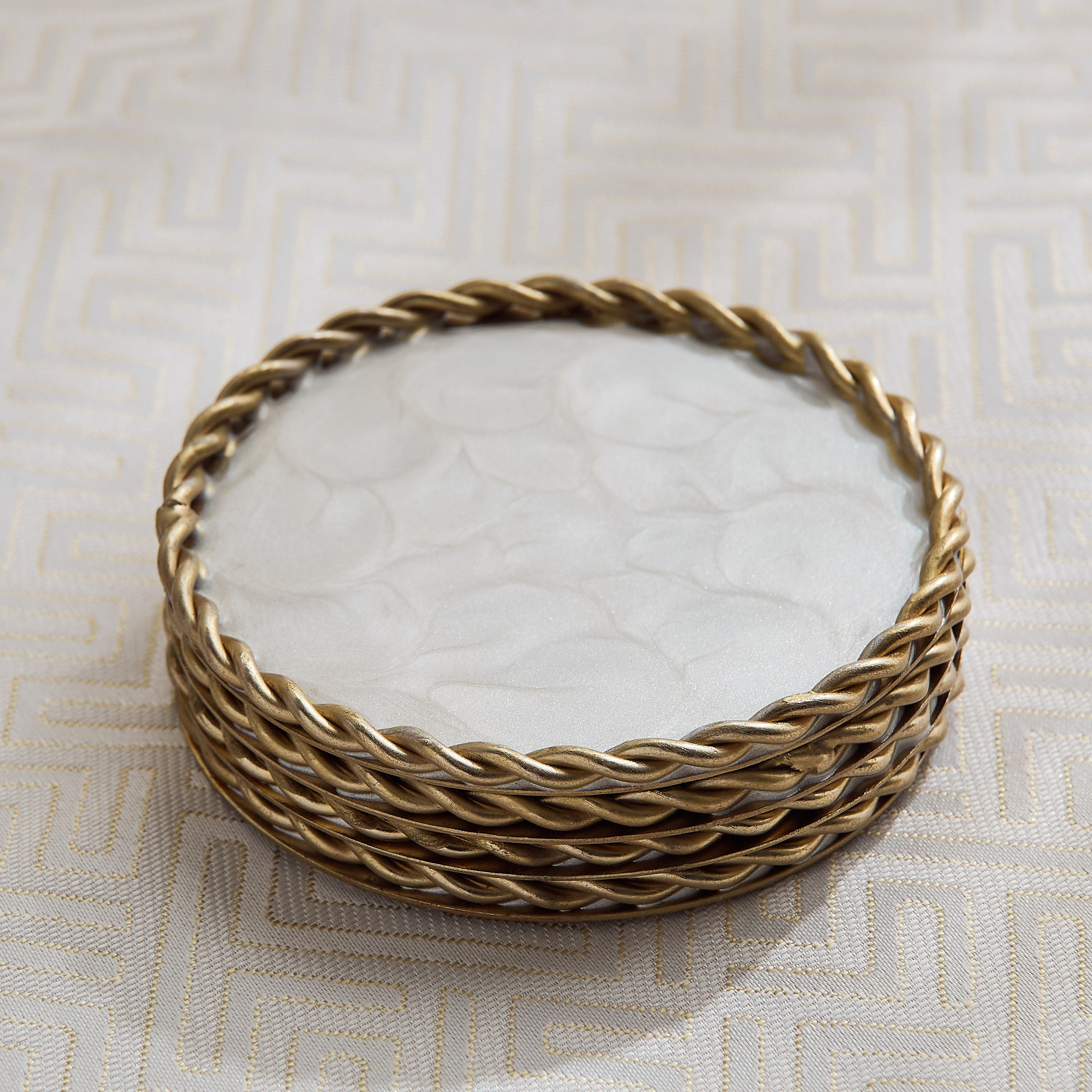 قواعد أكواب صدفية مطلية من ليرا-hbxdecorandfurnishings-tabletop-serveware-image-2
