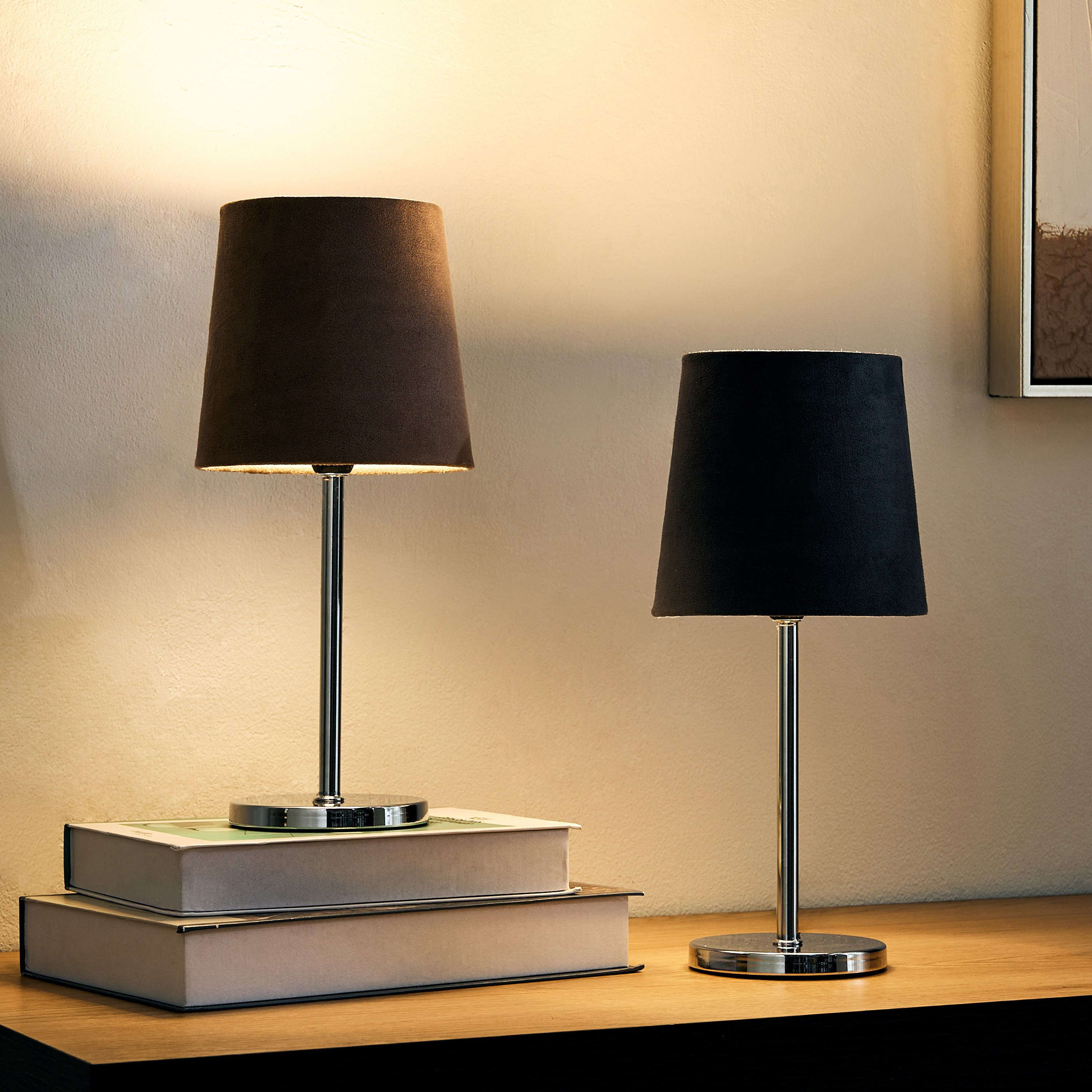 مصباح طاولة معدن مع غطاء مخملي من ماربيلا - 31.5 سم-PROMO_HB_AE_B1G1_250925-image-6