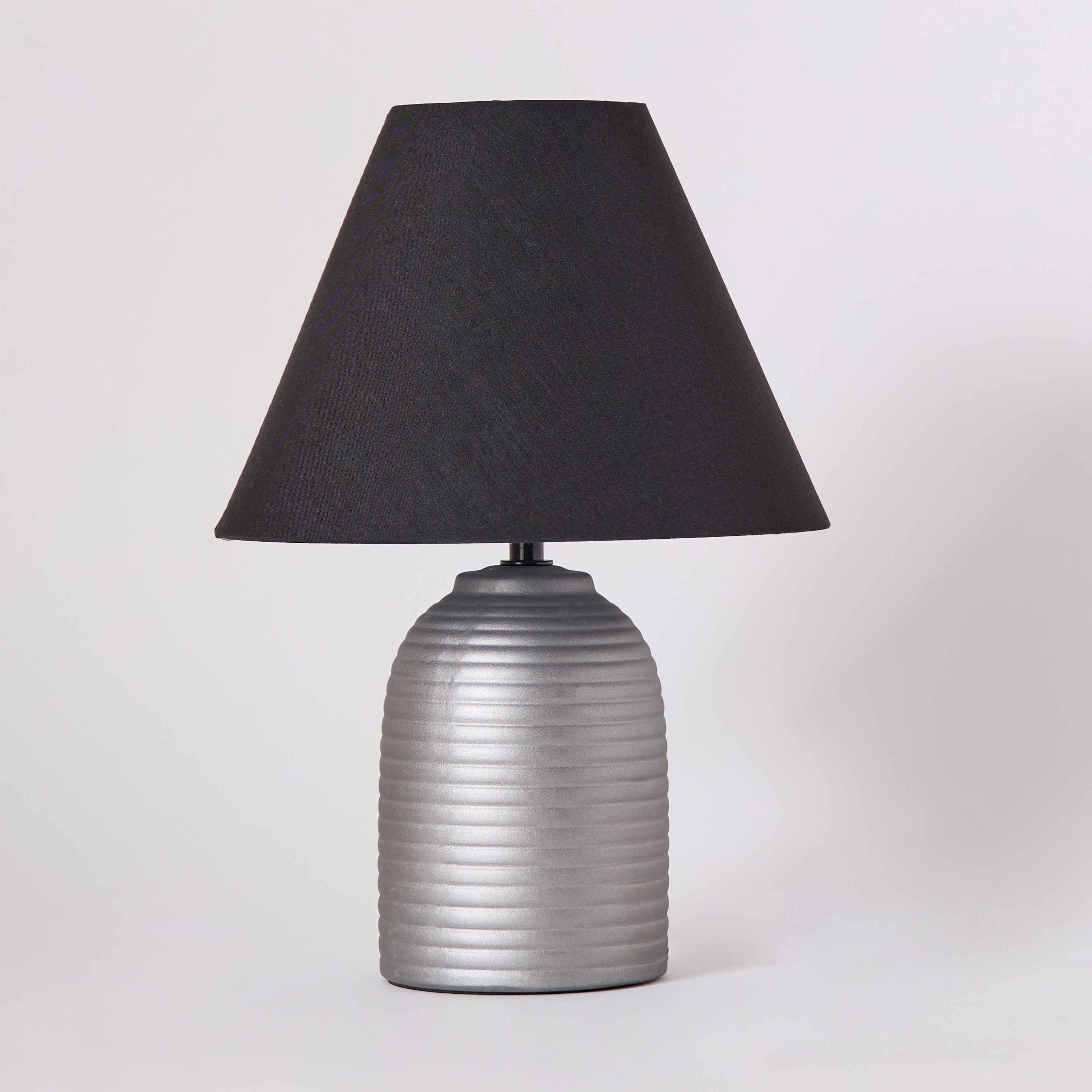 مصباح طاولة سيراميك مع غطاء قماش من ماربيلا - 32 سم-hbxbedroom-lighting-tablelamps-image-7