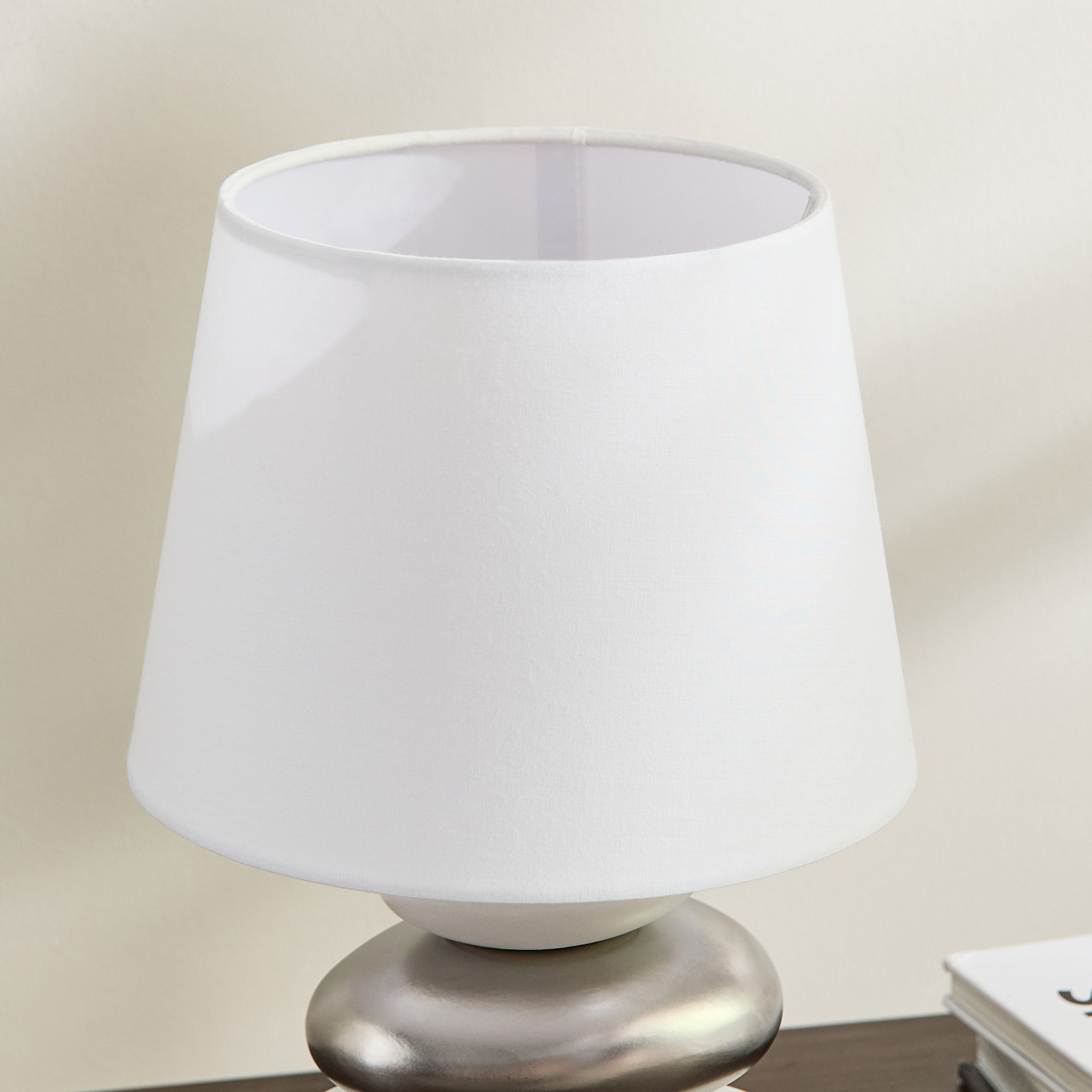 مصباح طاولة سيراميك مع غطاء قماش من ماربيلا - 29 سم-hbxbedroom-lighting-tablelamps-image-3