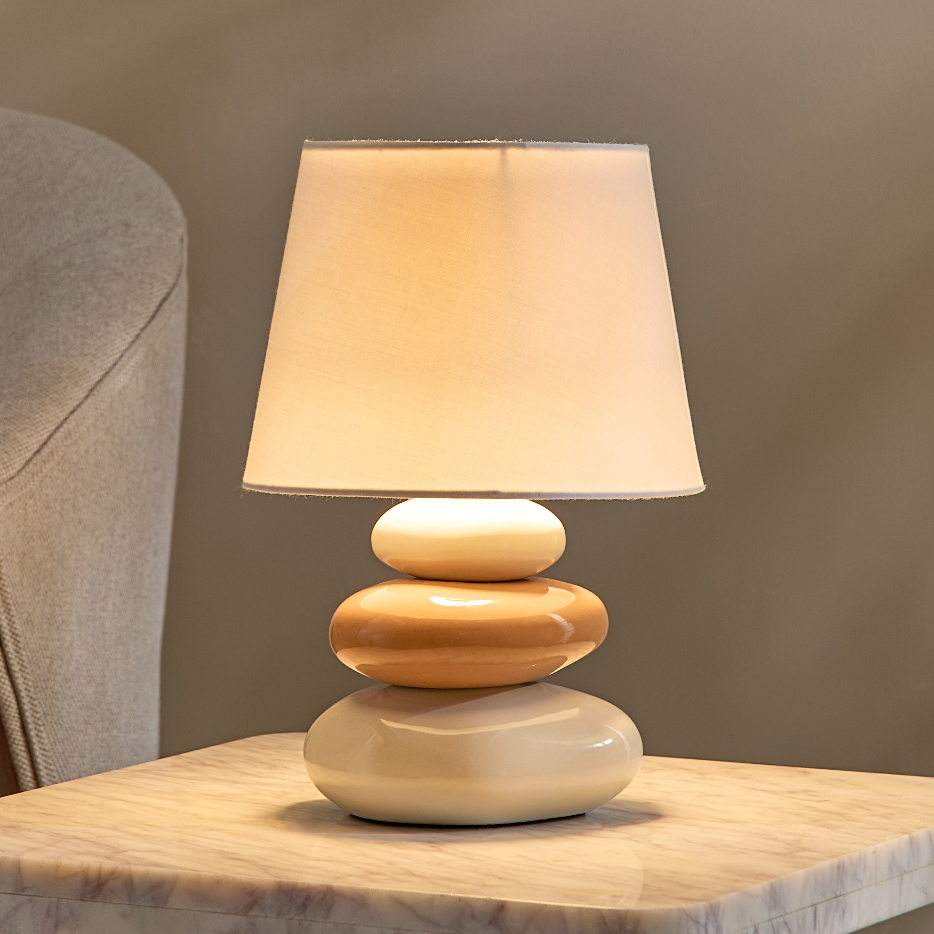 مصباح طاولة سيراميك مع غطاء قماش من ماربيلا - 29 سم-hbxbedroom-lighting-tablelamps-image-2